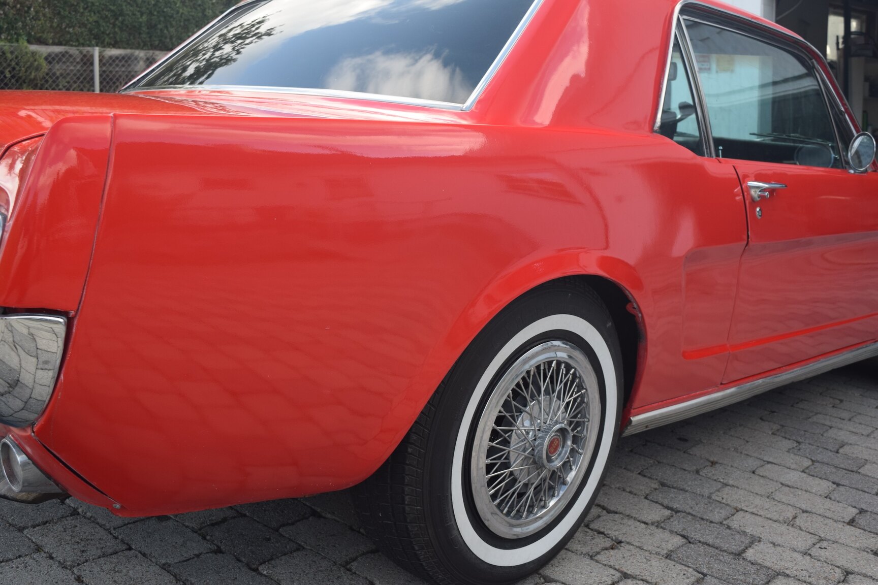 Exterior image of 1965 Ford Mustang 