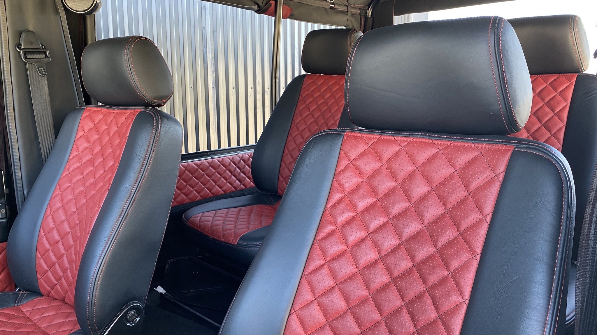 Interiörbild 1996 Mercedes G230 STEYR-PUCH Automat