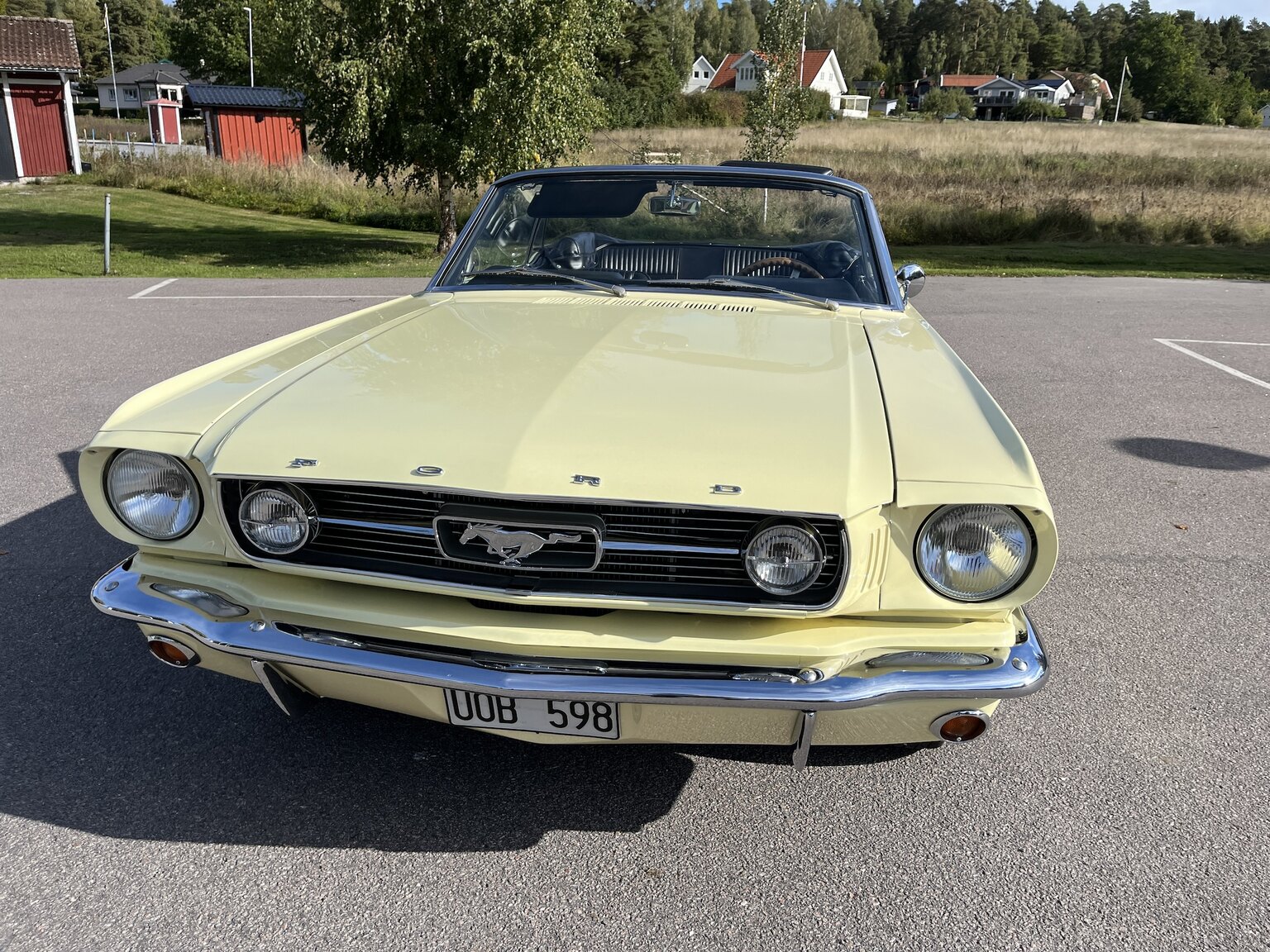 Exteriörbild på 1966 Ford Mustang Cabriolet 289cui