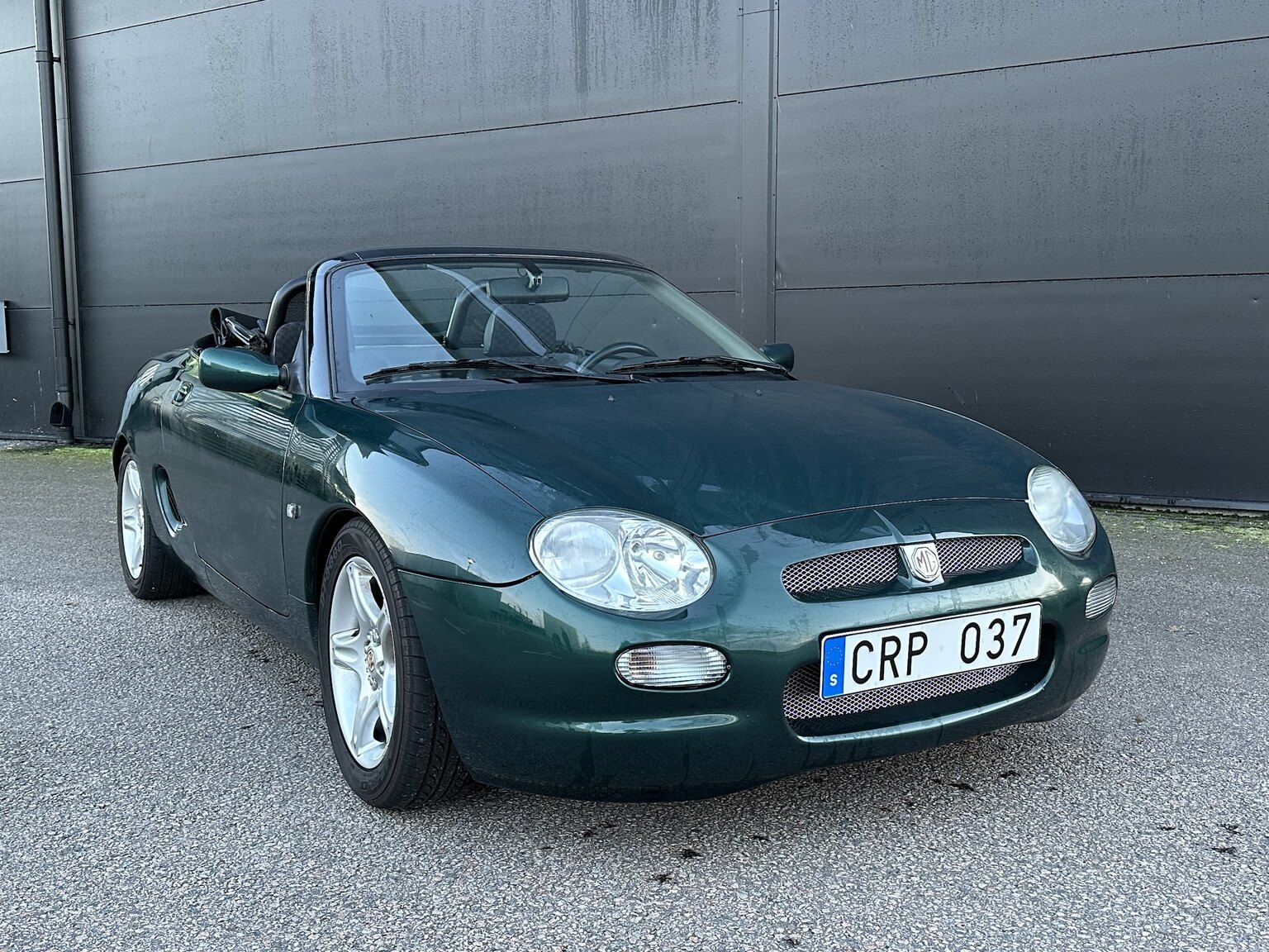 Exteriörbild på 1996 MG F Roadster
