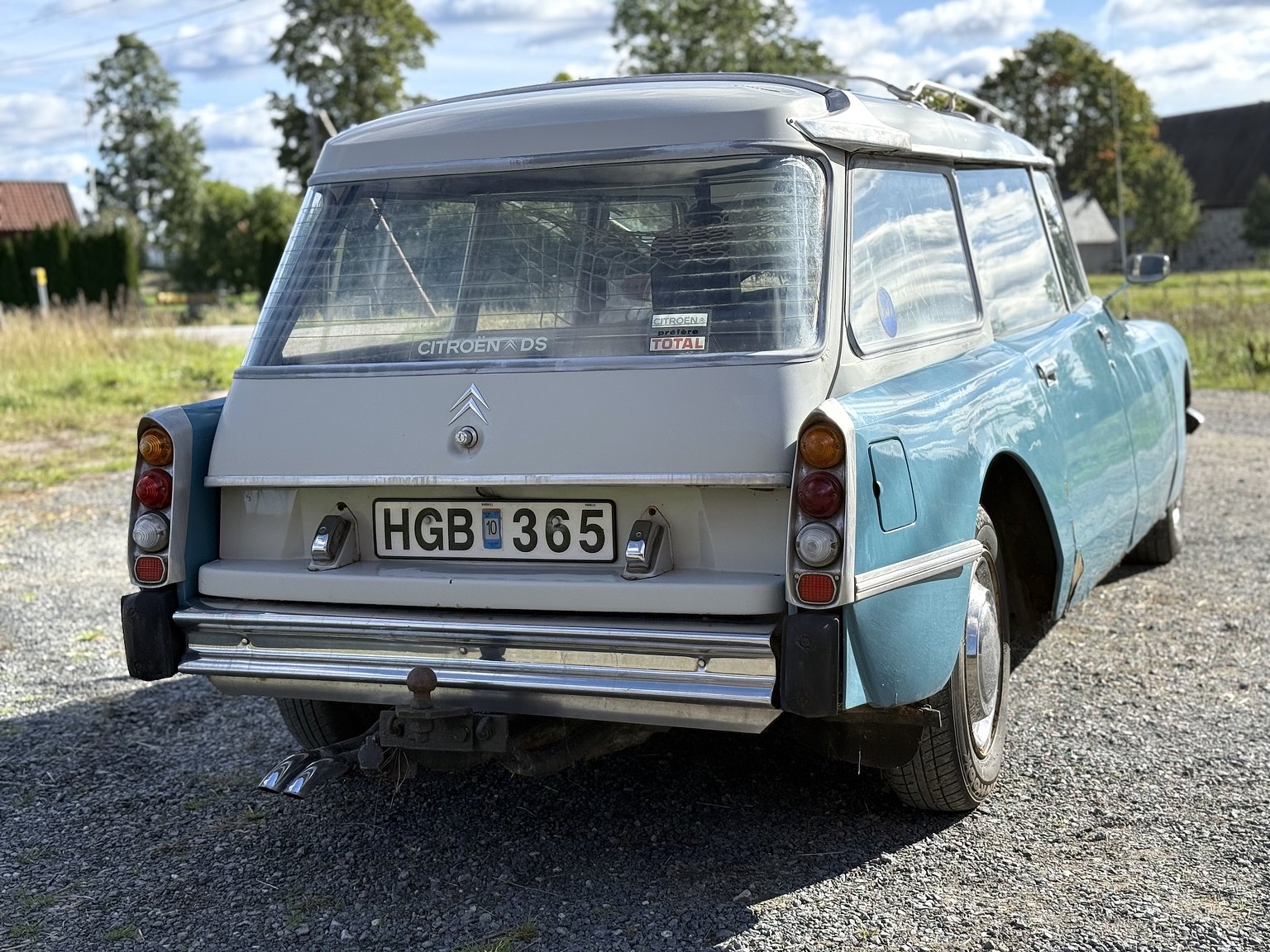 Exteriörbild på 1974 Citroën ID 20 Break 2.0