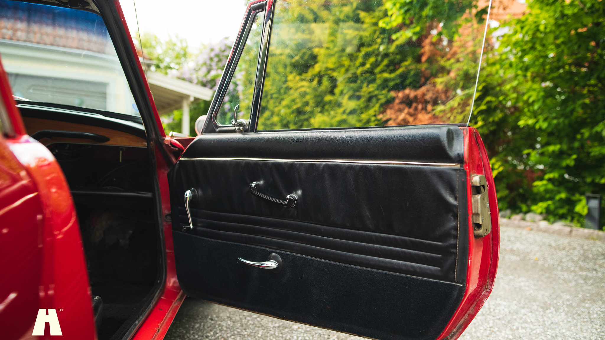 Interior image of 1967 Triumph GT6