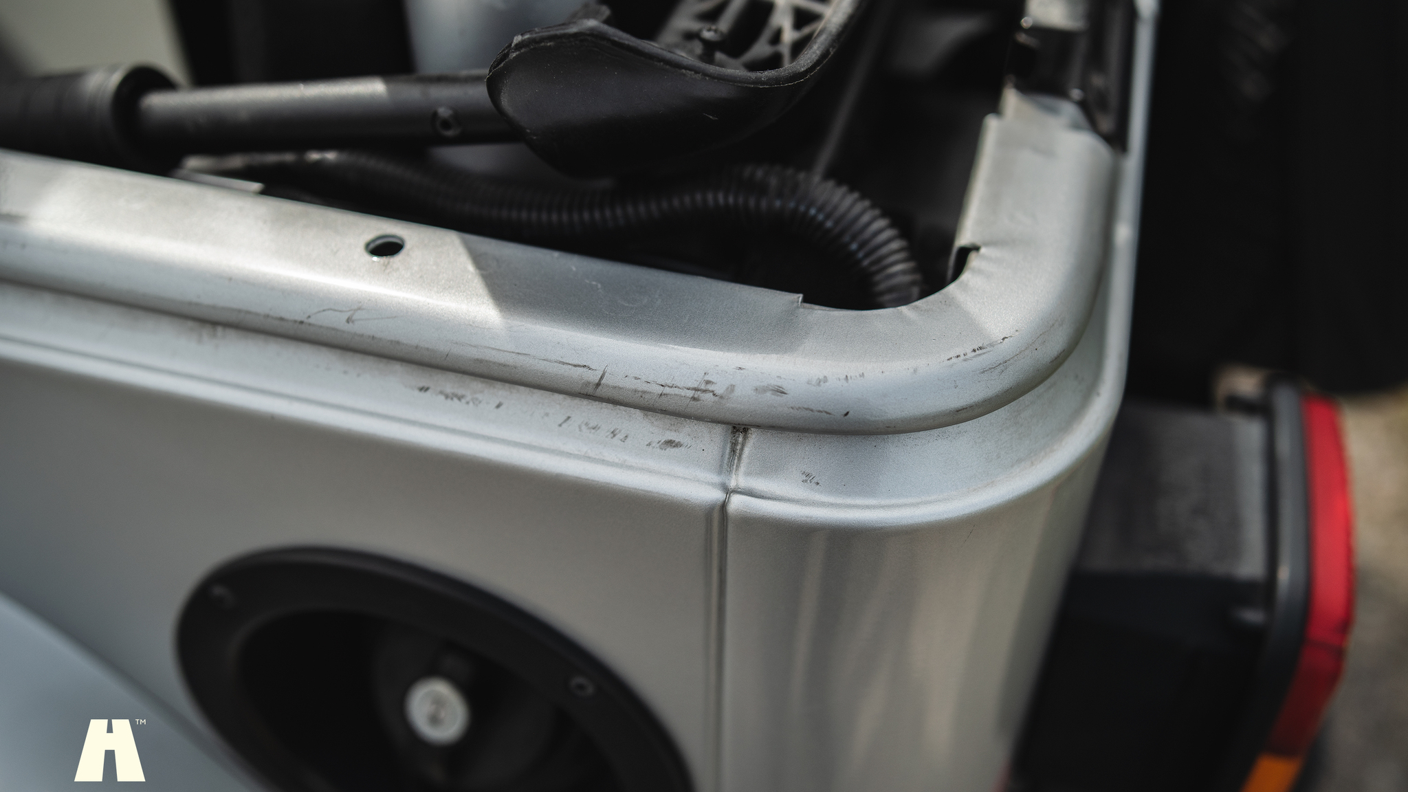 Exteriörbild på 2006 Jeep Wrangler 4.0L Sahara 