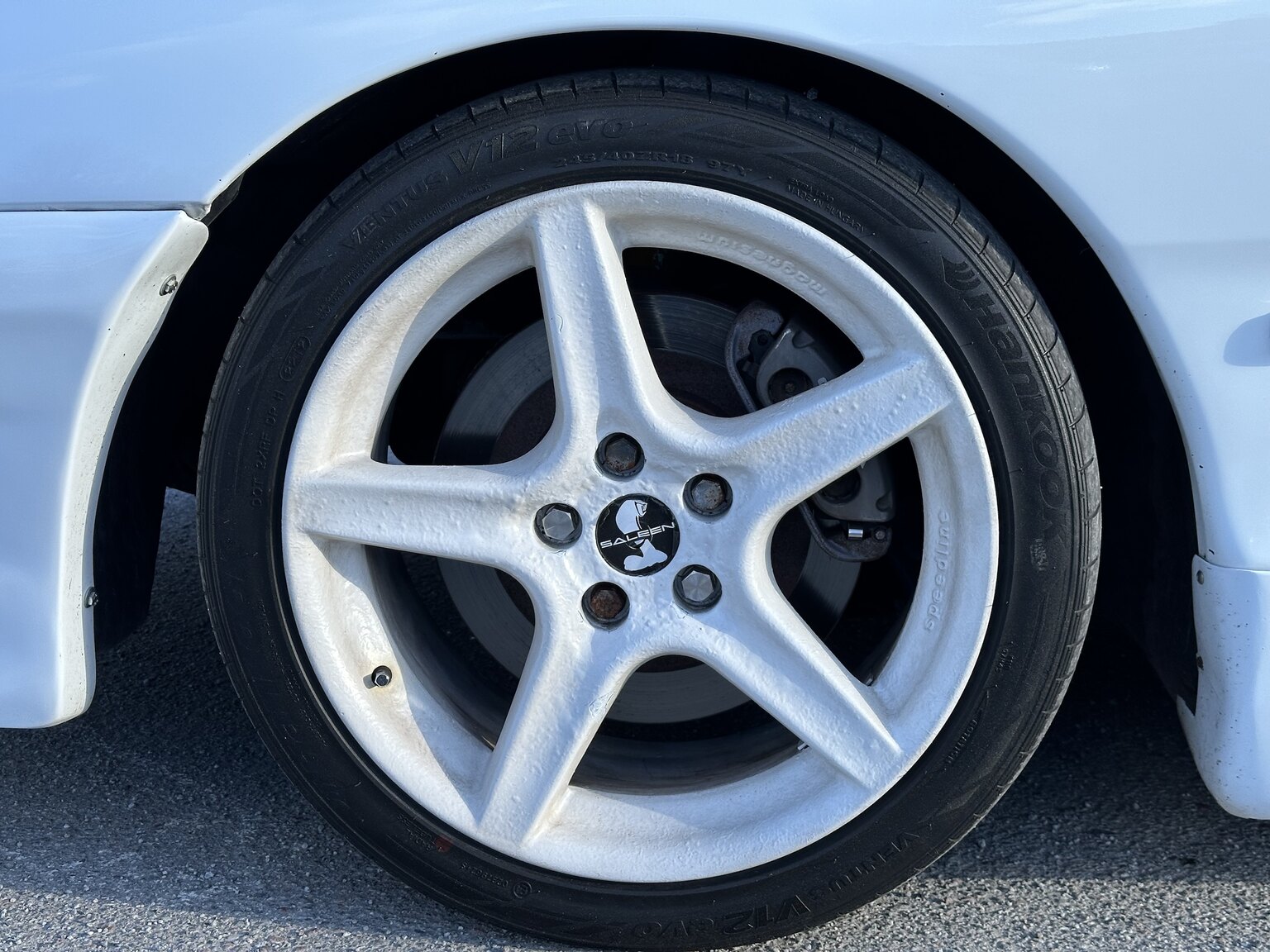 Exterior image of 1997 Ford Mustang Saleen S-281 Cobra
