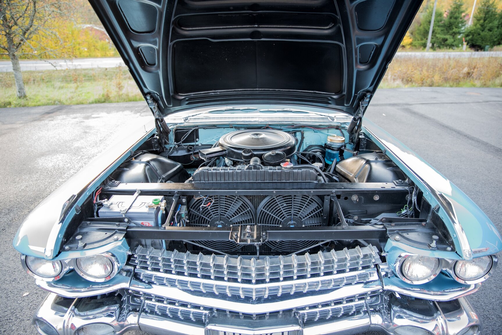 Image of 1959 Cadillac Coupe de Ville mechanics
