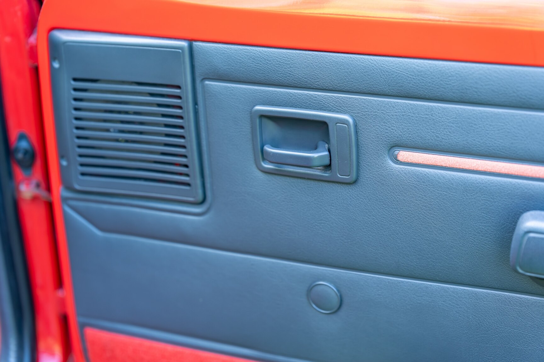 Innenraumfoto von 1987 Peugeot 205 CTI 1.6 (33)