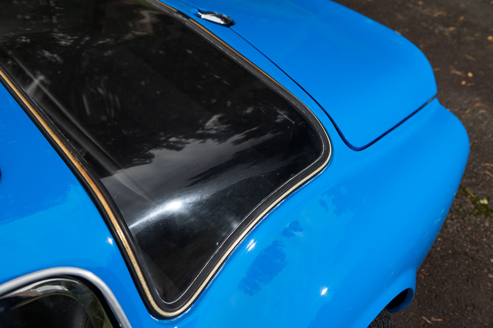 Exterior image of 1969 Marcos 3000 GT