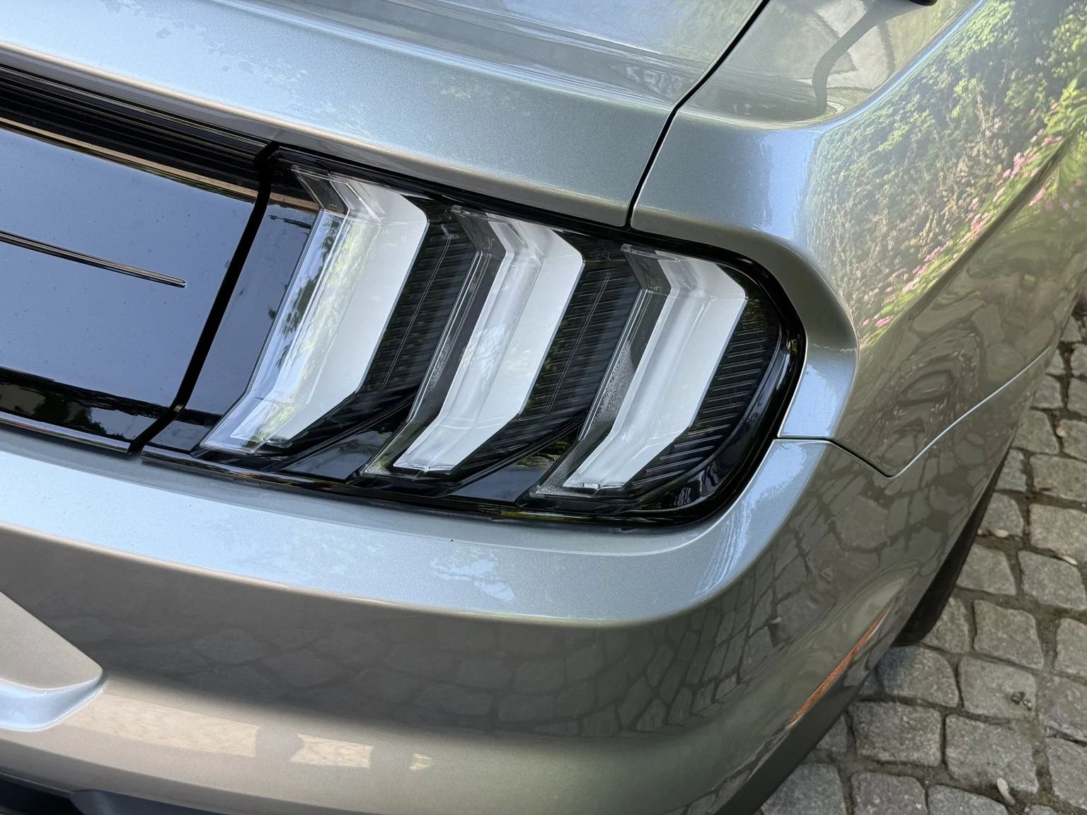 Aussenfoto 2021 Ford Mustang GT Cabriolet (33)