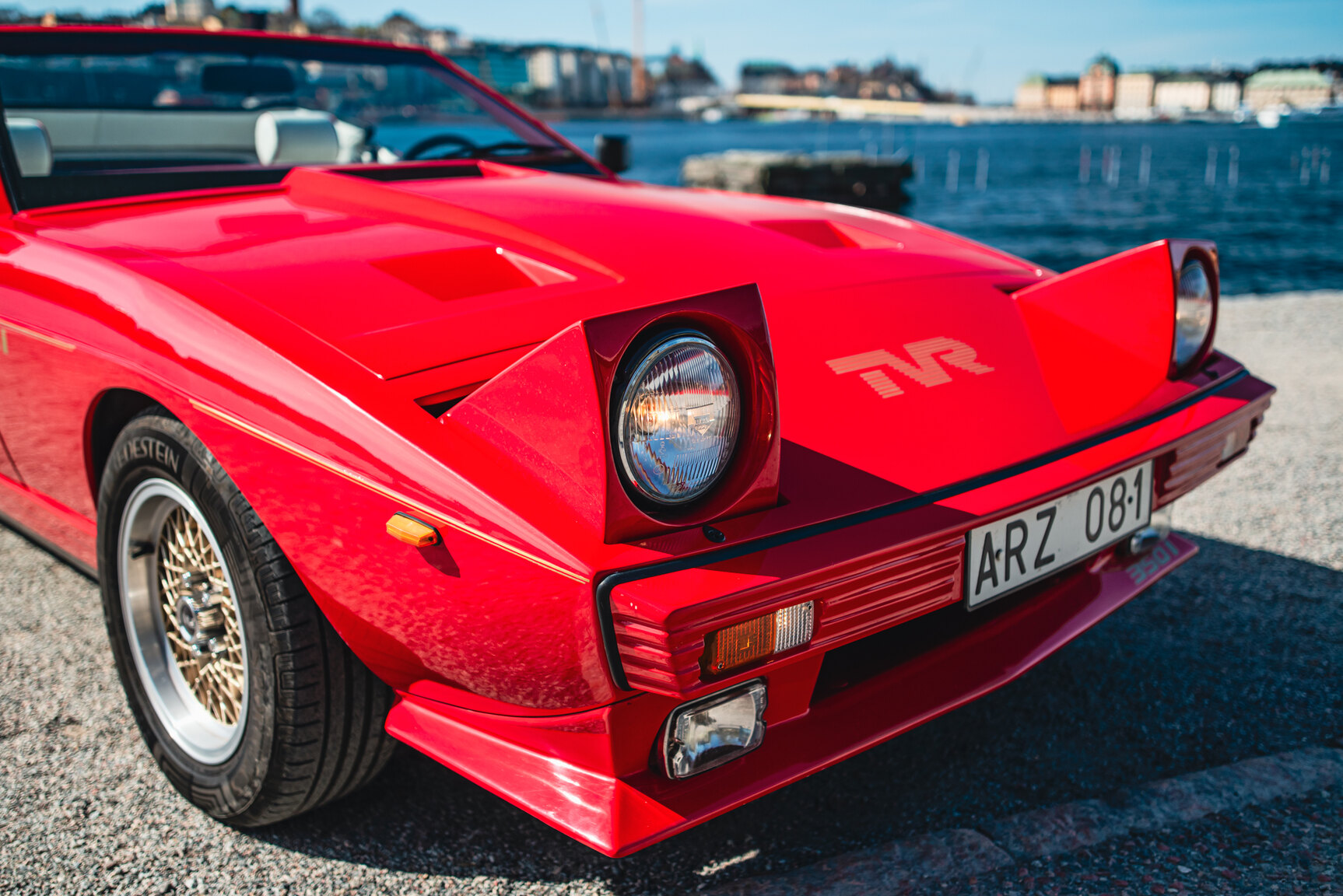 Exteriörbild på 1985 TVR 350i Cabriolet 3.5 V8