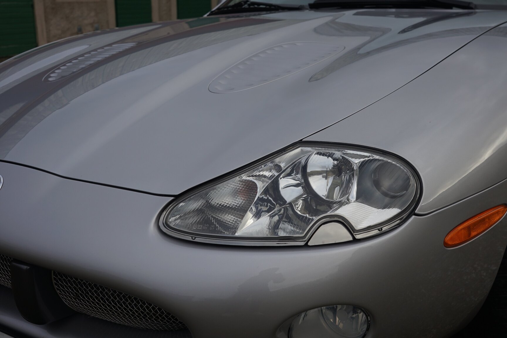 Exterior image of 2001 Jaguar XKR Silverstone