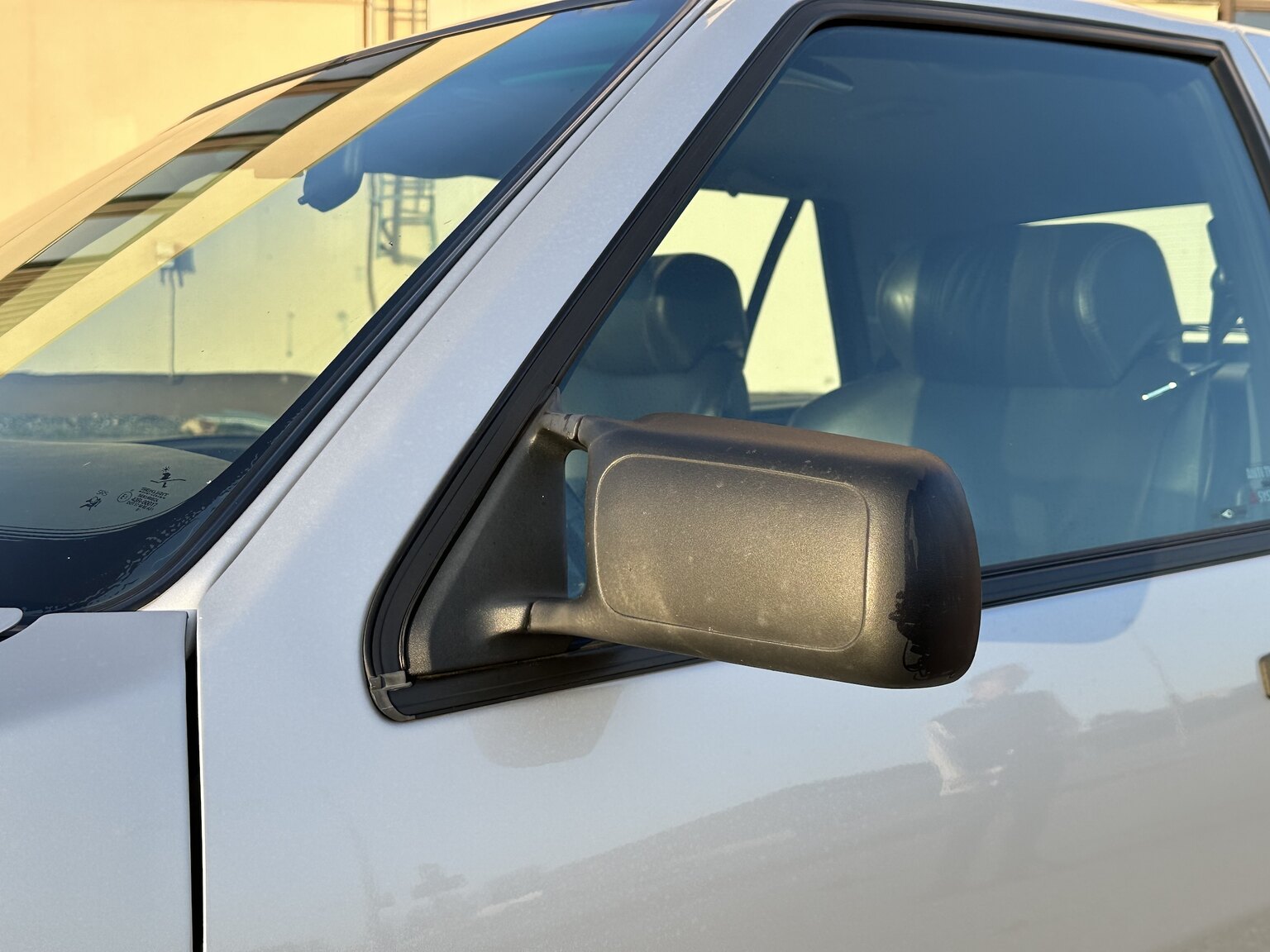 Exterior image of 1996 SAAB 9000 CS Aero 2.3T