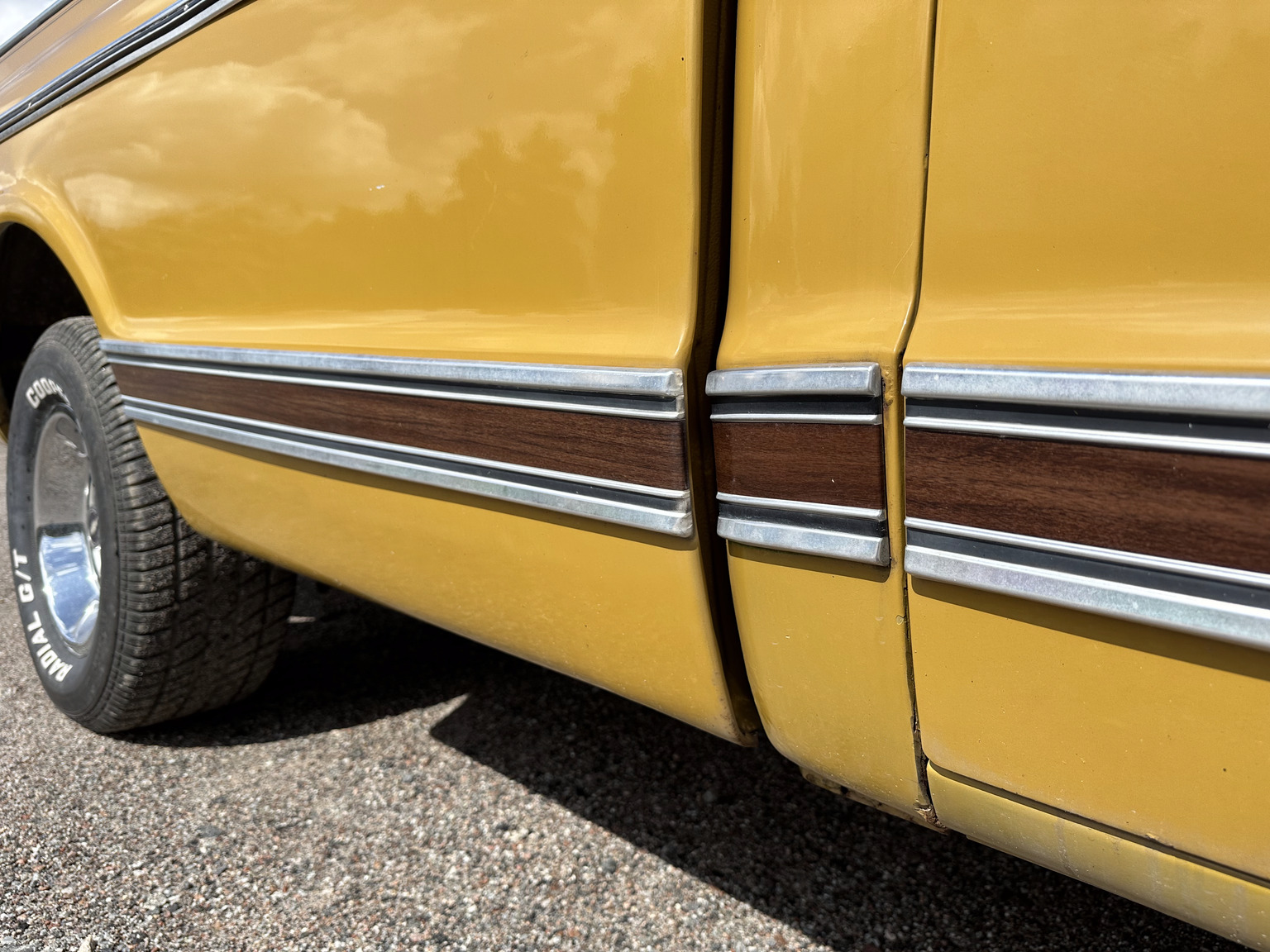 Exterior image of 1972 Chevrolet C10 Cheyenne (32)