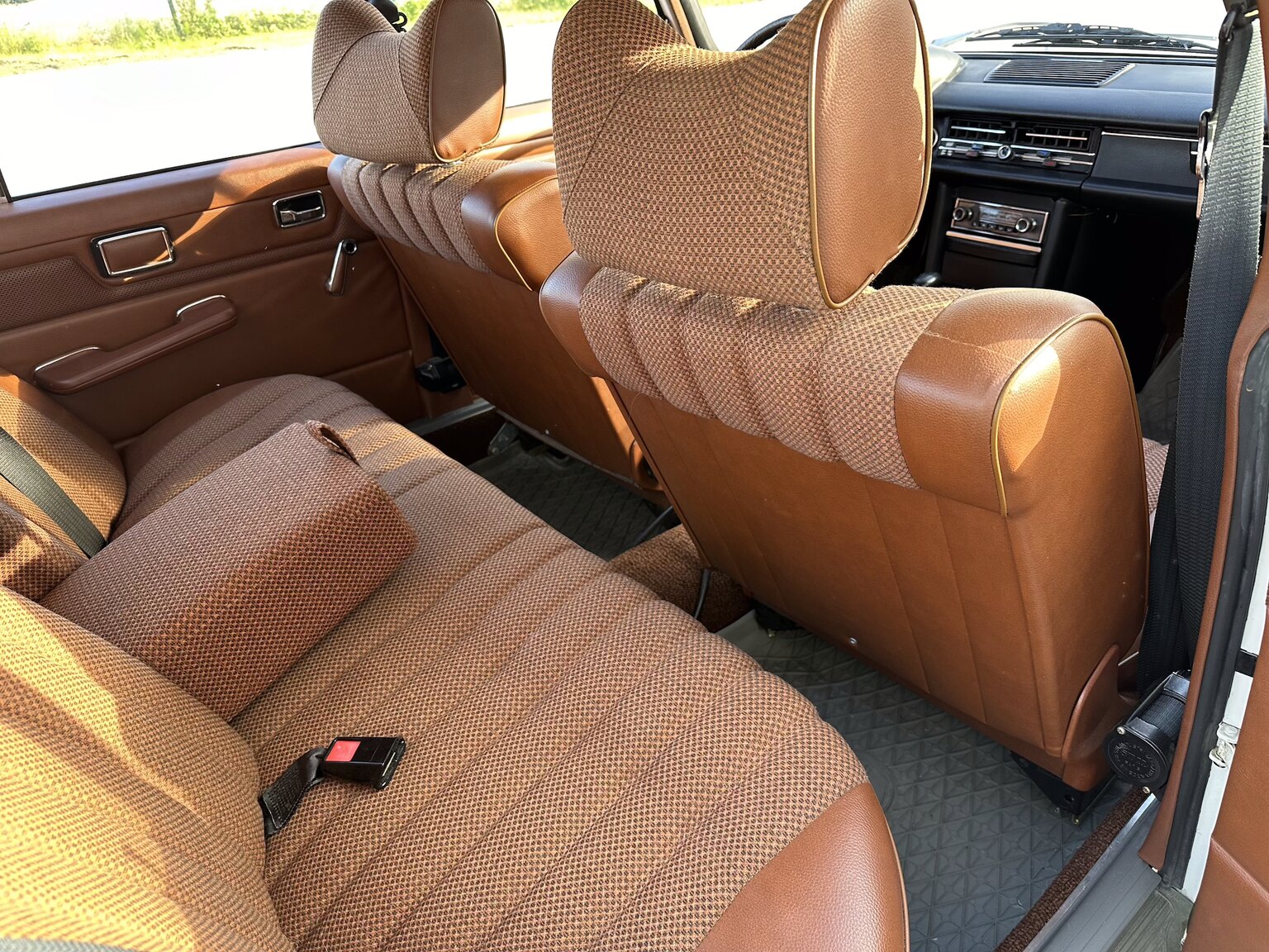 Interiörbild 1975 Mercedes Benz 200