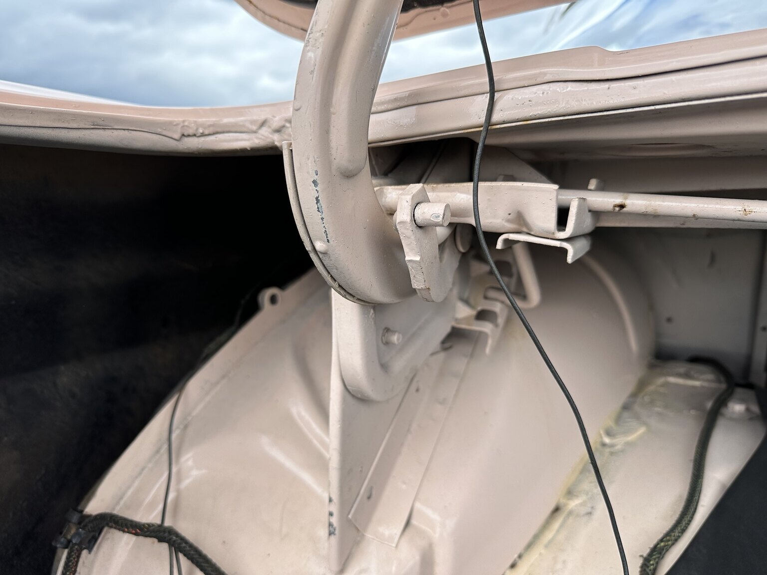 Interior image of 1959 Mercury Monterey 4-door Hardtop Cruiser