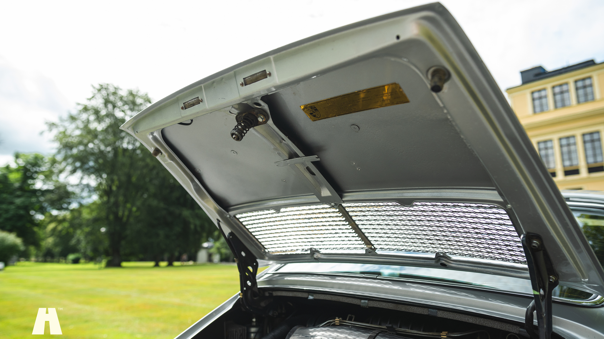 Image of 1981 Porsche 911 SC Backdate mechanics