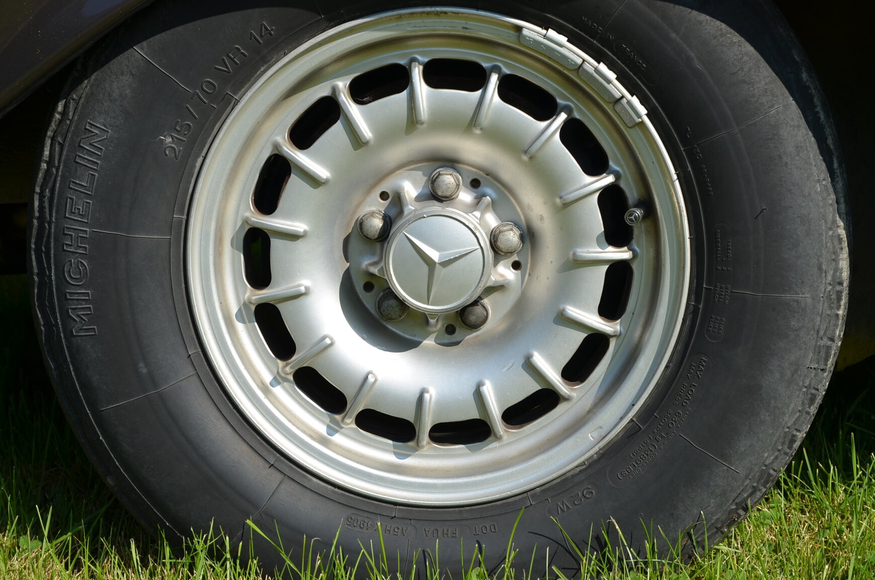 Exterior image of 1968 Mercedes-Benz W109 300 SEL 6.3