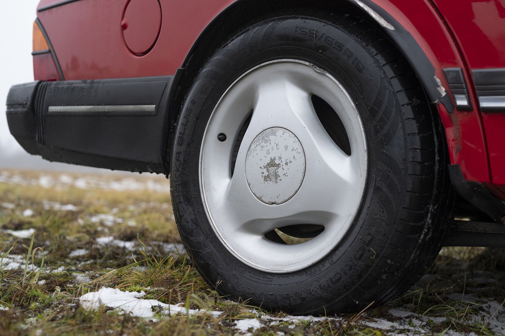 Exteriörbild på 1992 SAAB 900 S – NO RESERVE