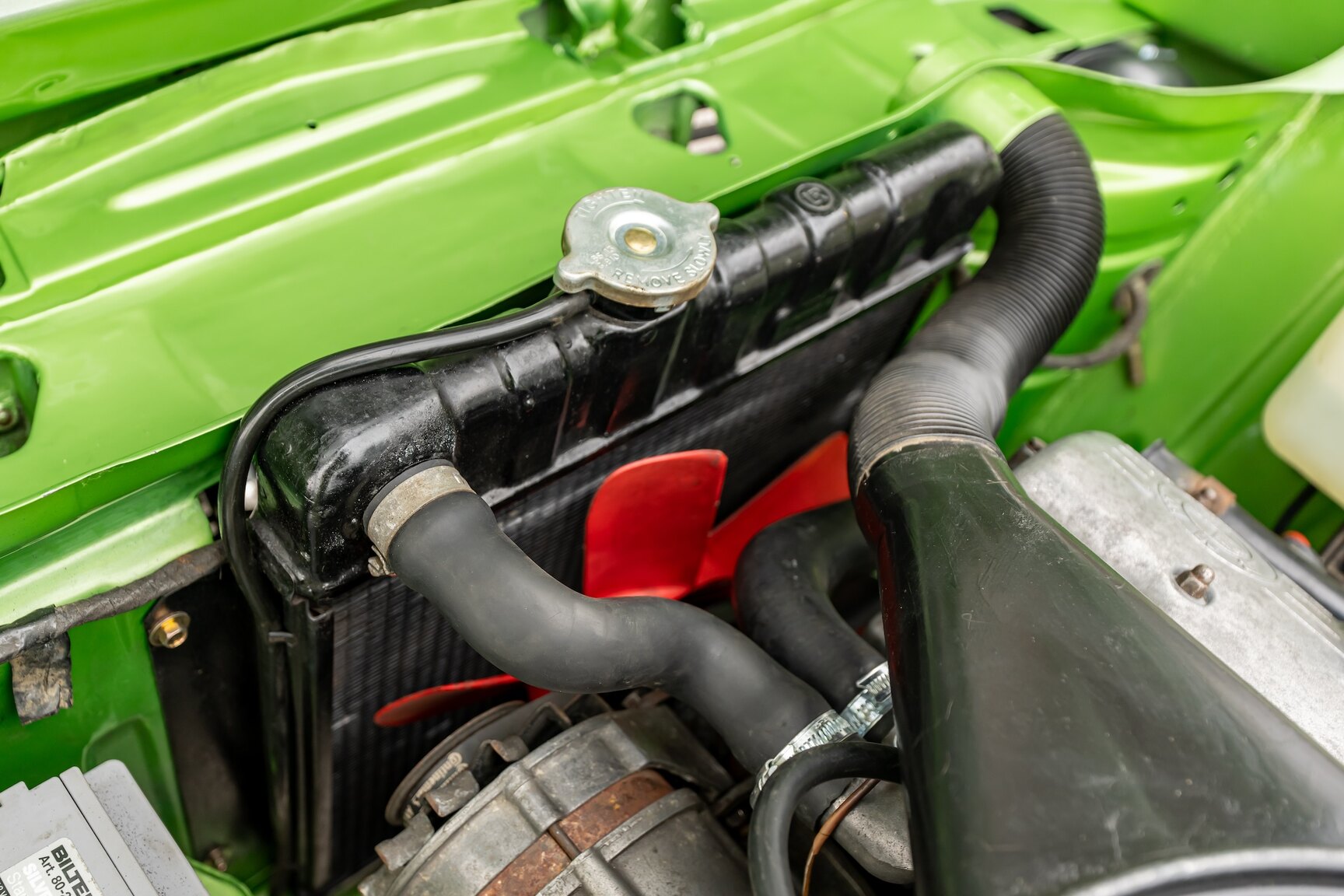 Image of 1975 BMW 2002 mechanics
