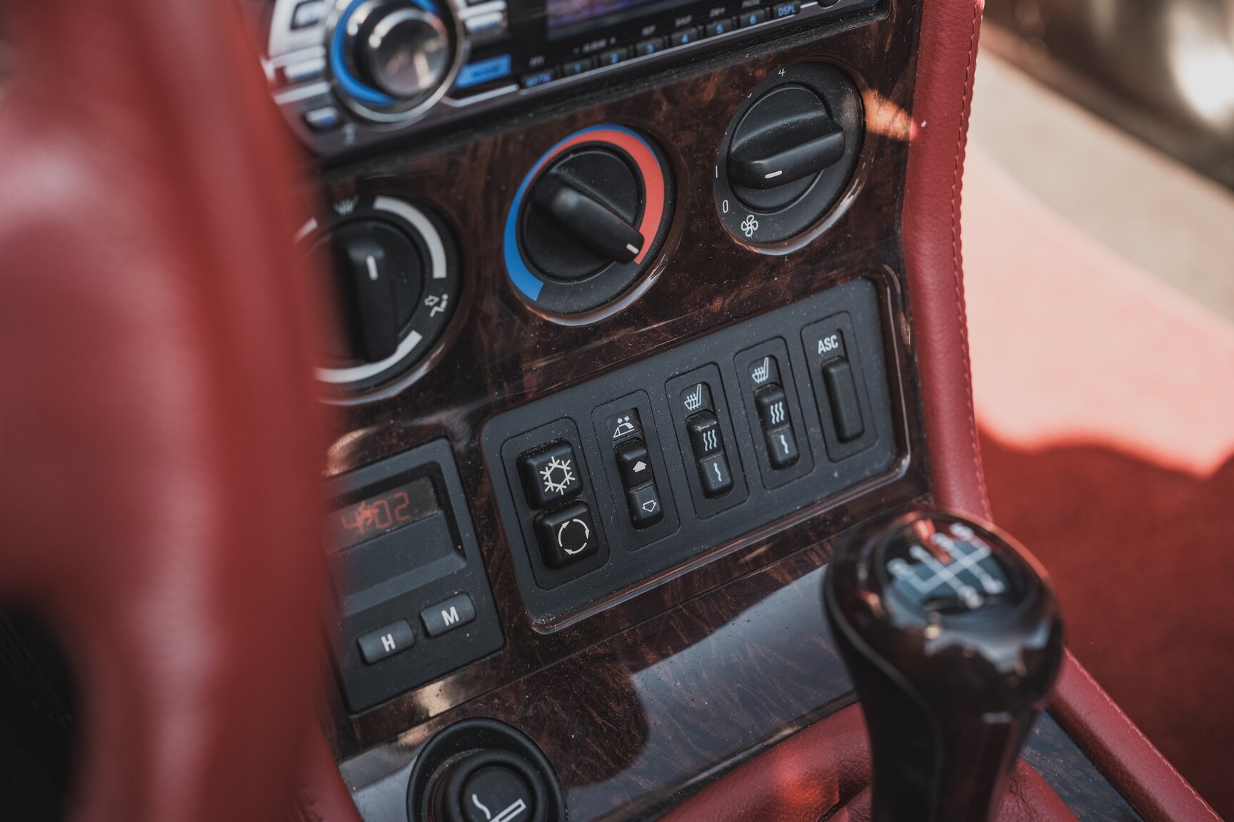 Interior image of 1999 BMW Z3 2.8i Roadster