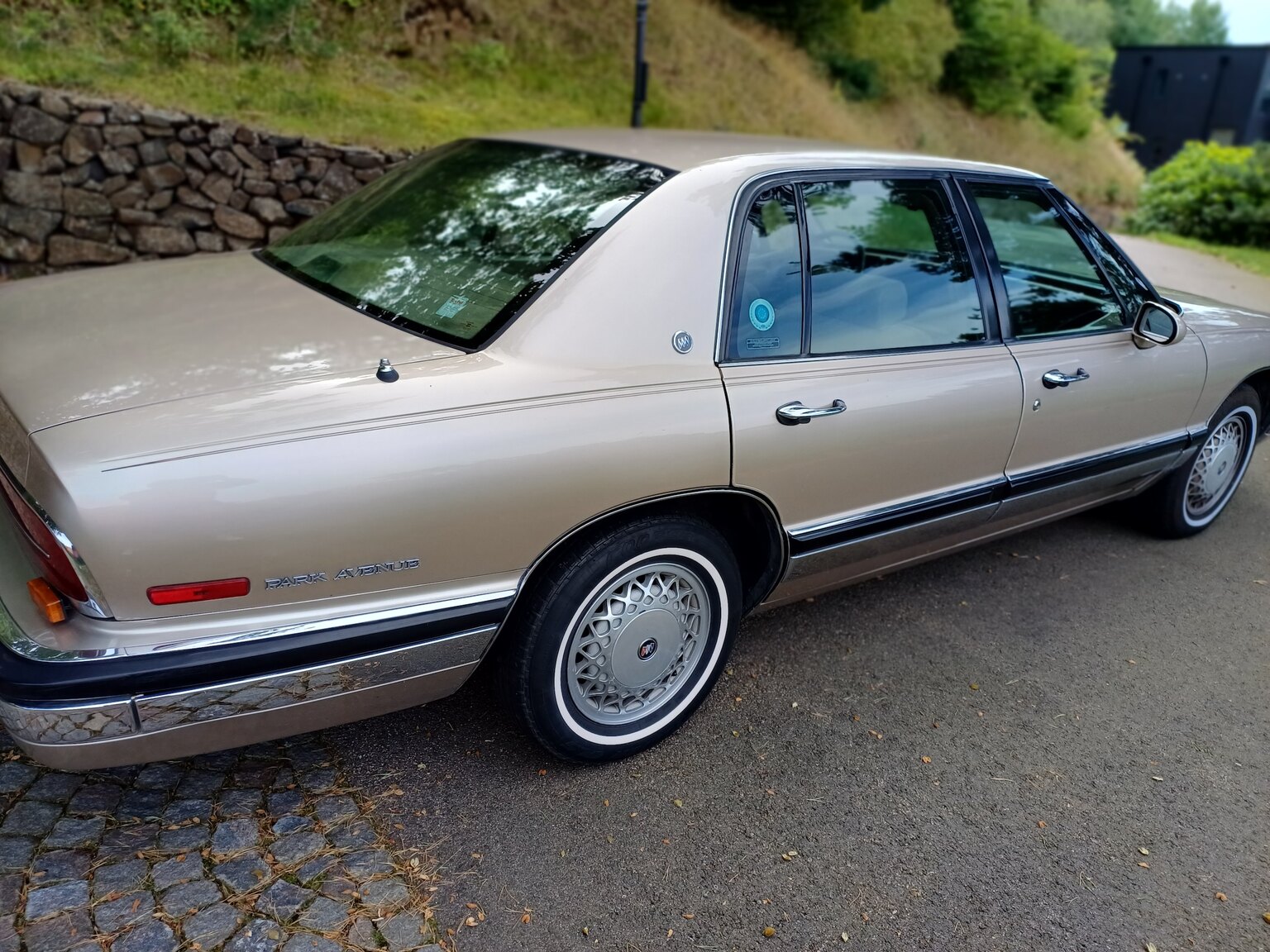 Aussenfoto 1992 Buick Park Avenue