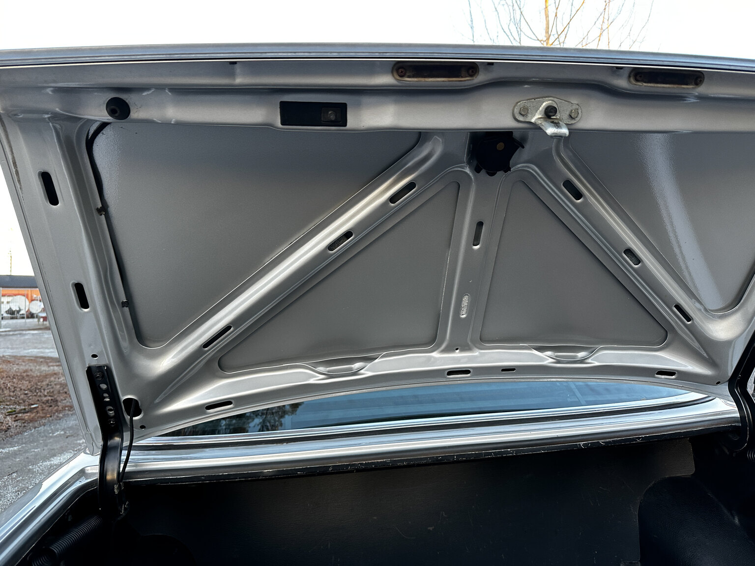 Interior image of 1978 Mercedes-Benz 250