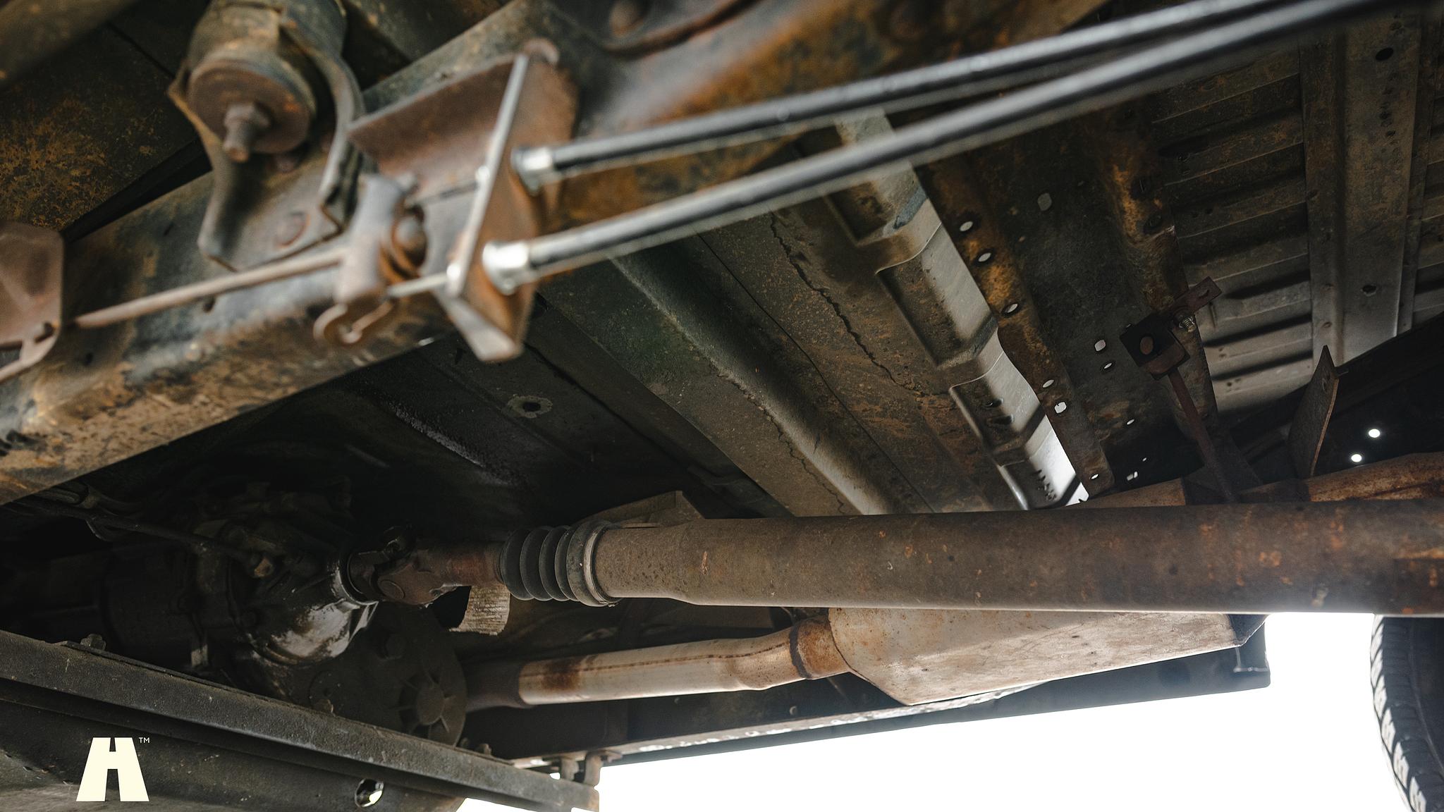 Image of 1986 Dodge Ramcharger mechanics