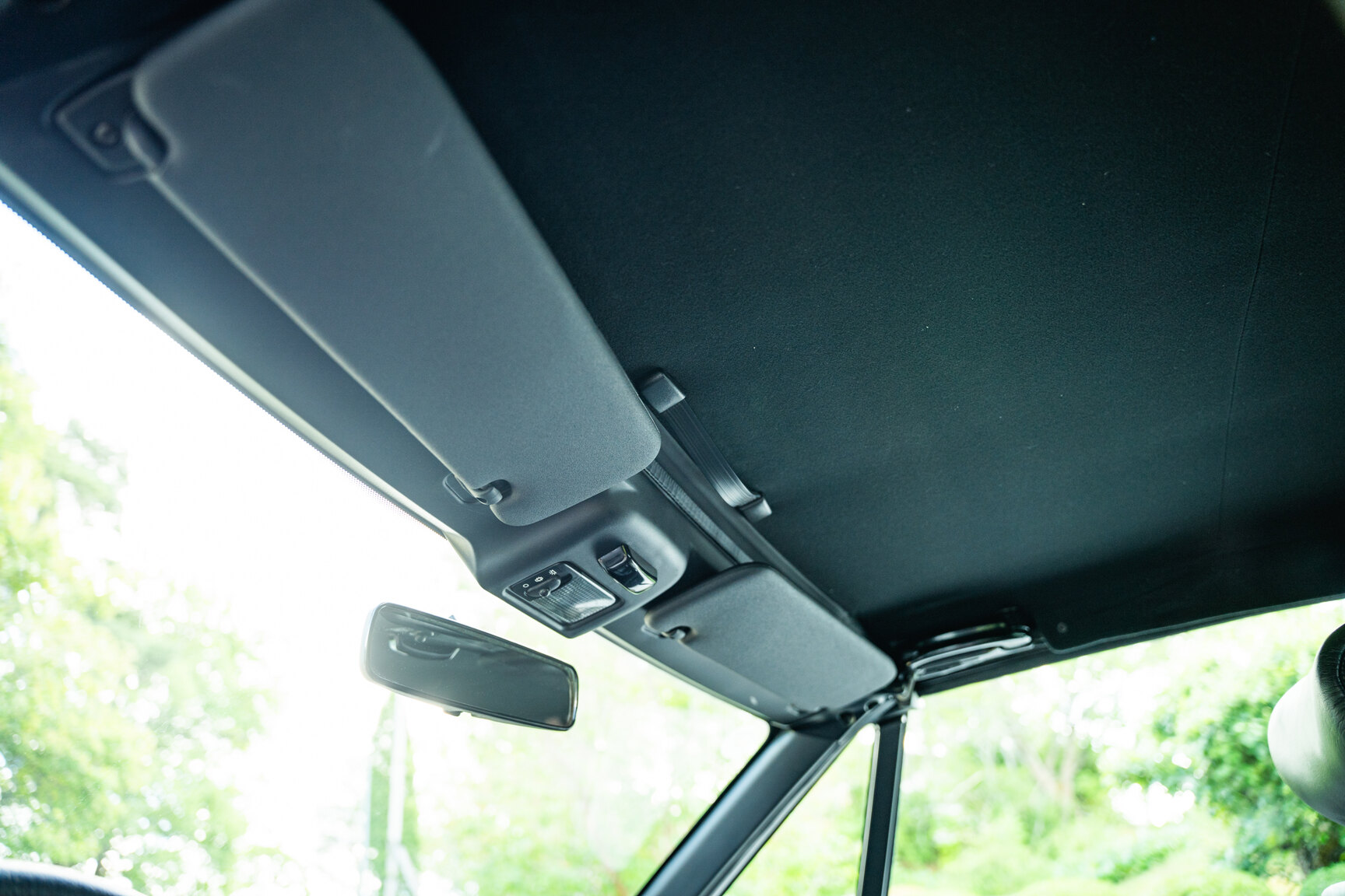 Interior image of 1997 Peugeot 306 Cabriolet