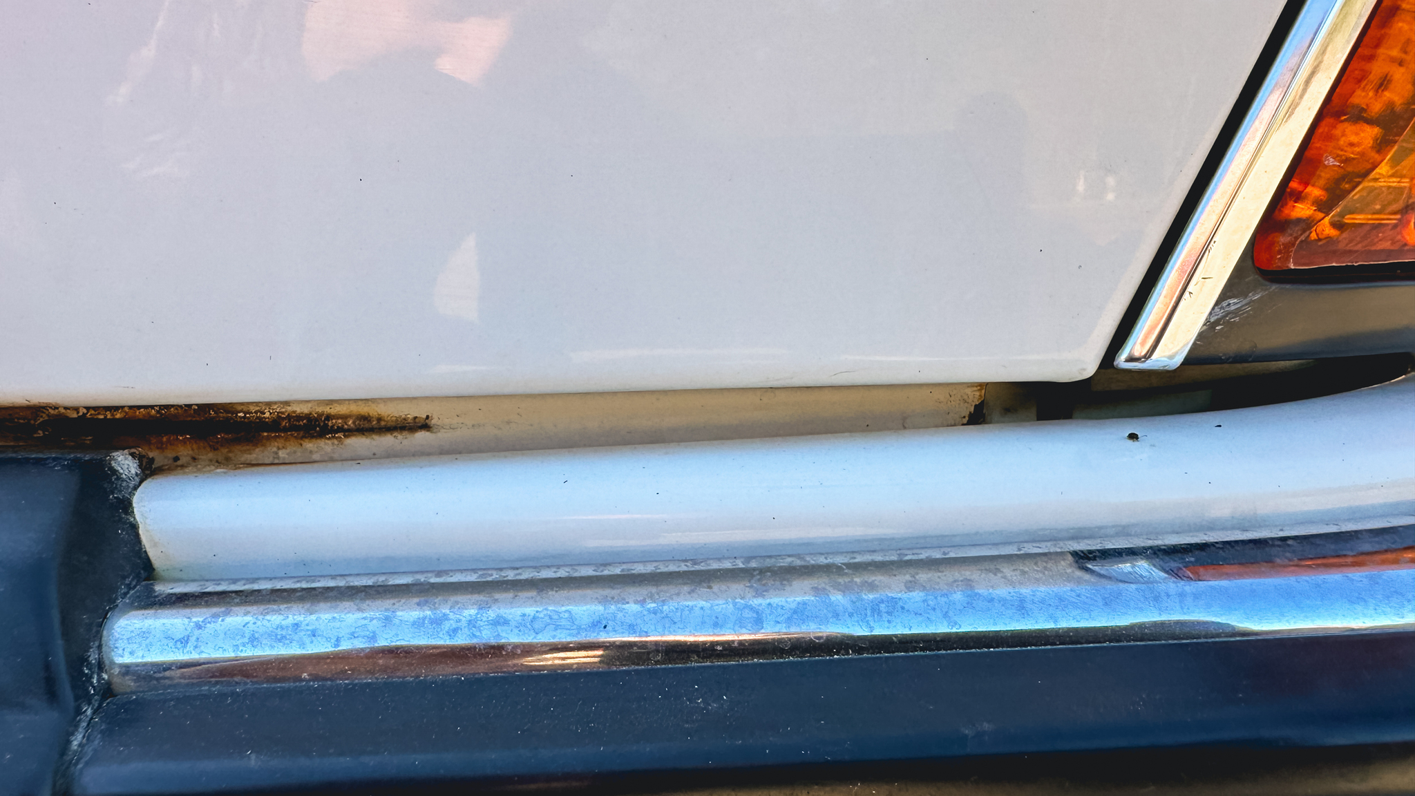 Exteriörbild på 1984 BMW 745i Executive Automat