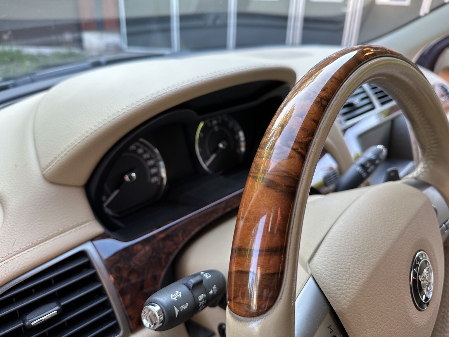 Innenraumfoto von 2007 Jaguar XKR