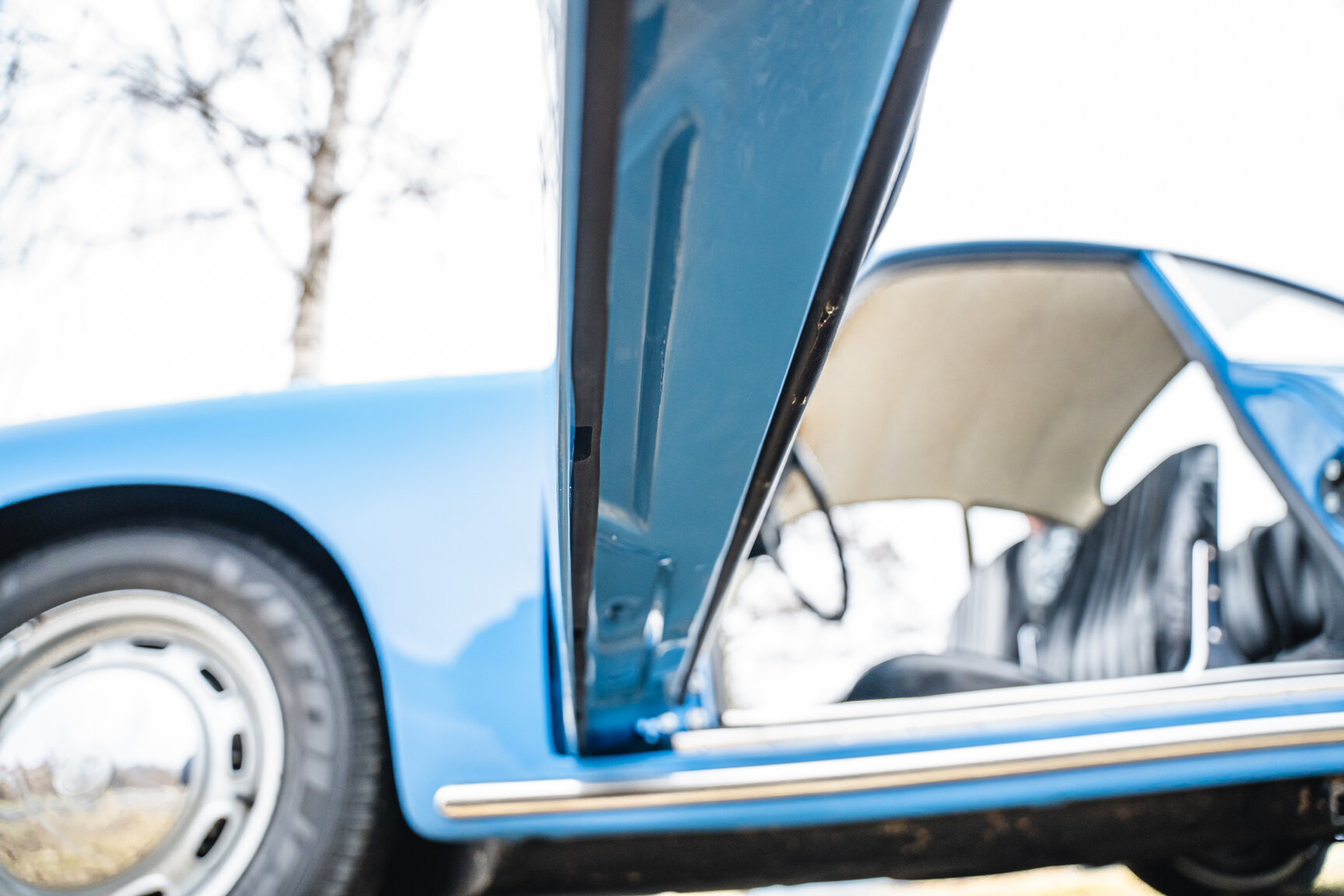 Exterior image of 1964 Porsche 356 C