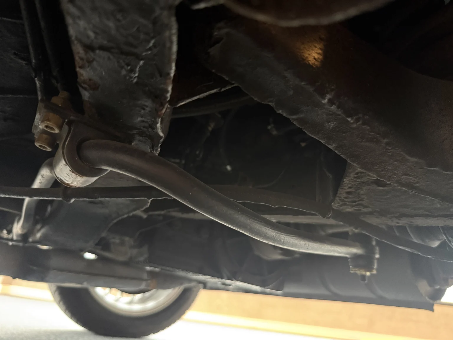 Image of 1972 BMW E9 3.0 CSI (22) mechanics