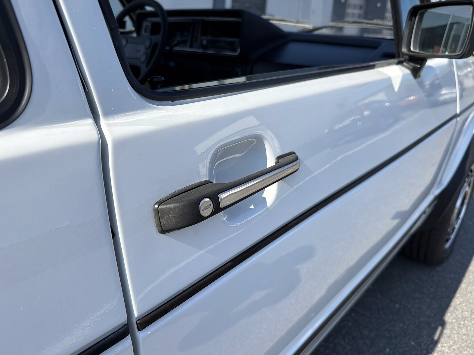 Exteriörbild på 1984 Volkswagen Golf GTI 