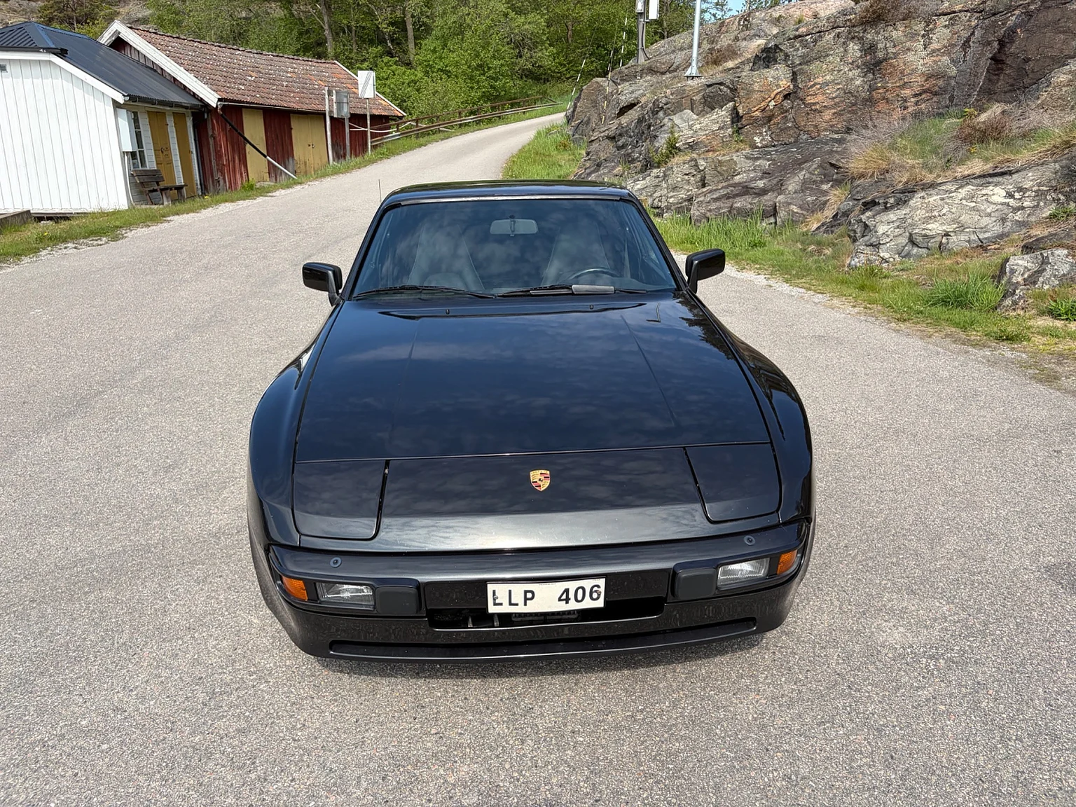 Exterior image of 1983 Porsche 944 1,8 TFSI Targa  (39)
