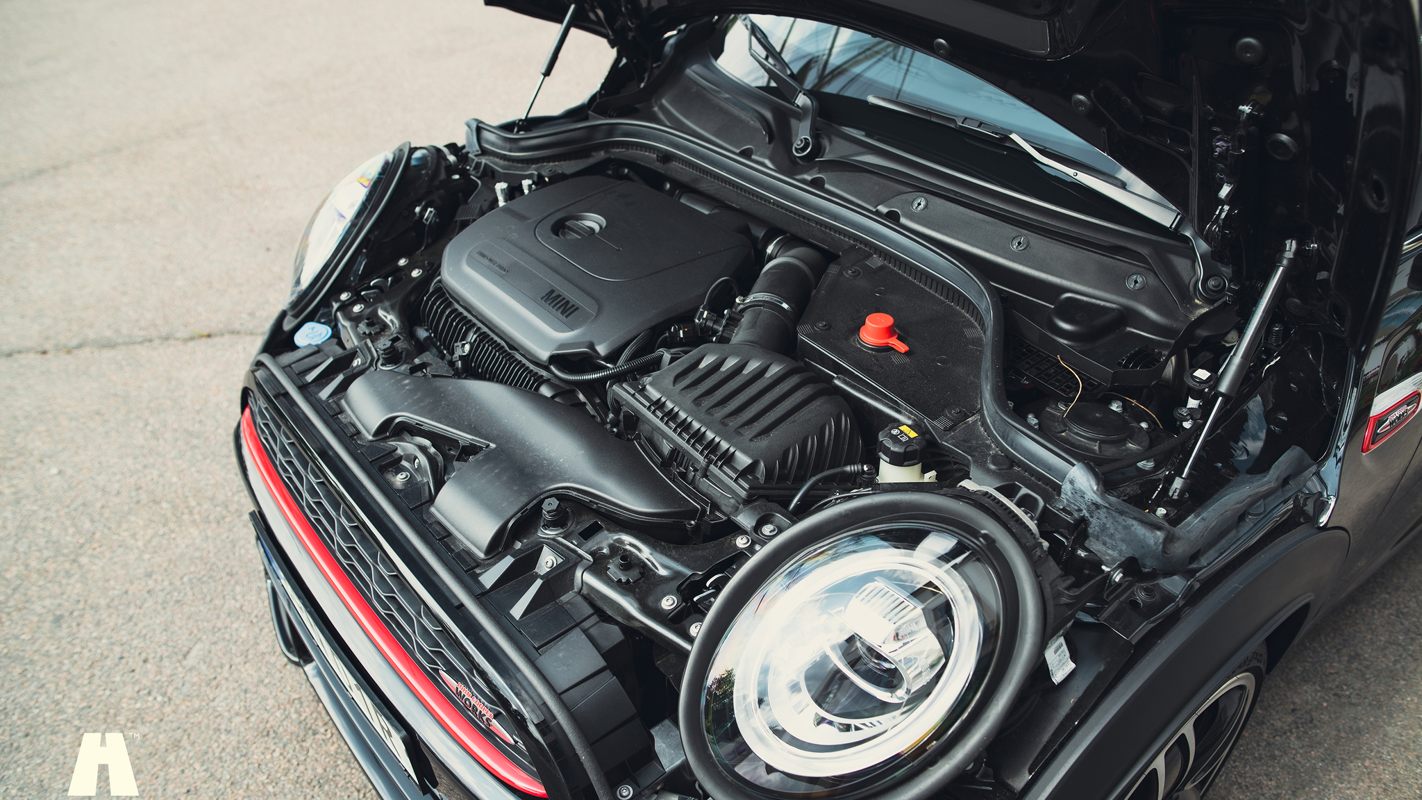 Image of 2021 Mini John Cooper Works Cabriolet  (4) mechanics