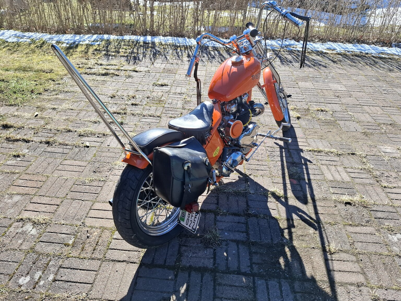 Exteriörbild på 1953 Triumph Thunderbird Chopper
