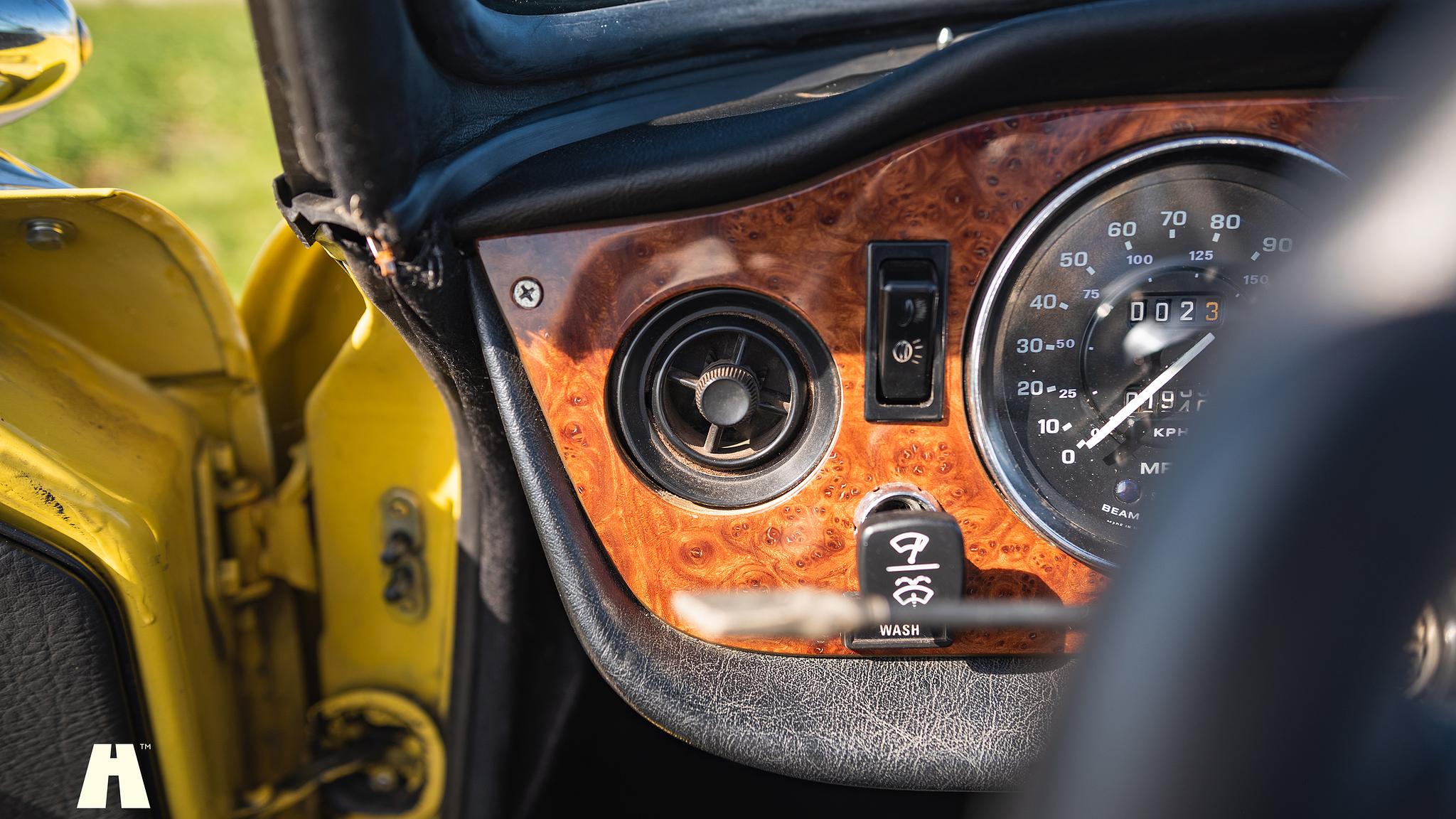 Interiörbild 1974 Triumph TR6 (15)