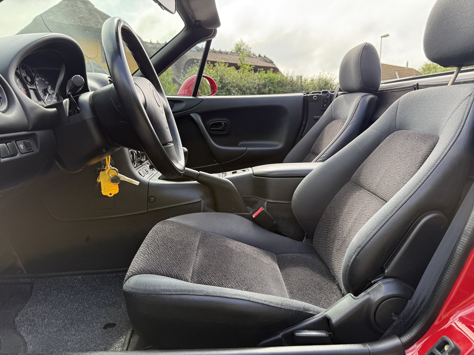 Interiörbild 1999 Mazda MX-5