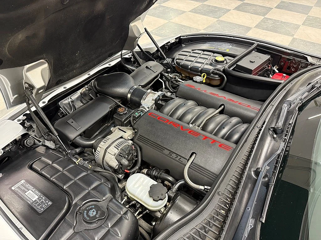 Bild von 2001 Chevrolet Corvette (22)