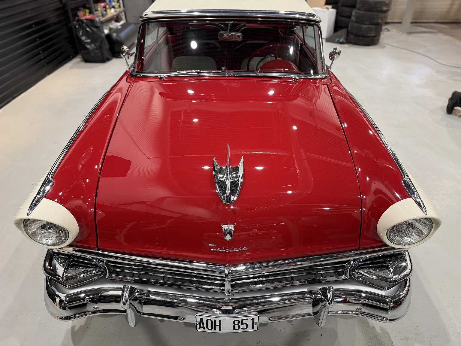 Aussenfoto 1956 Ford Fairlane Sunliner V8 5.1 (85)