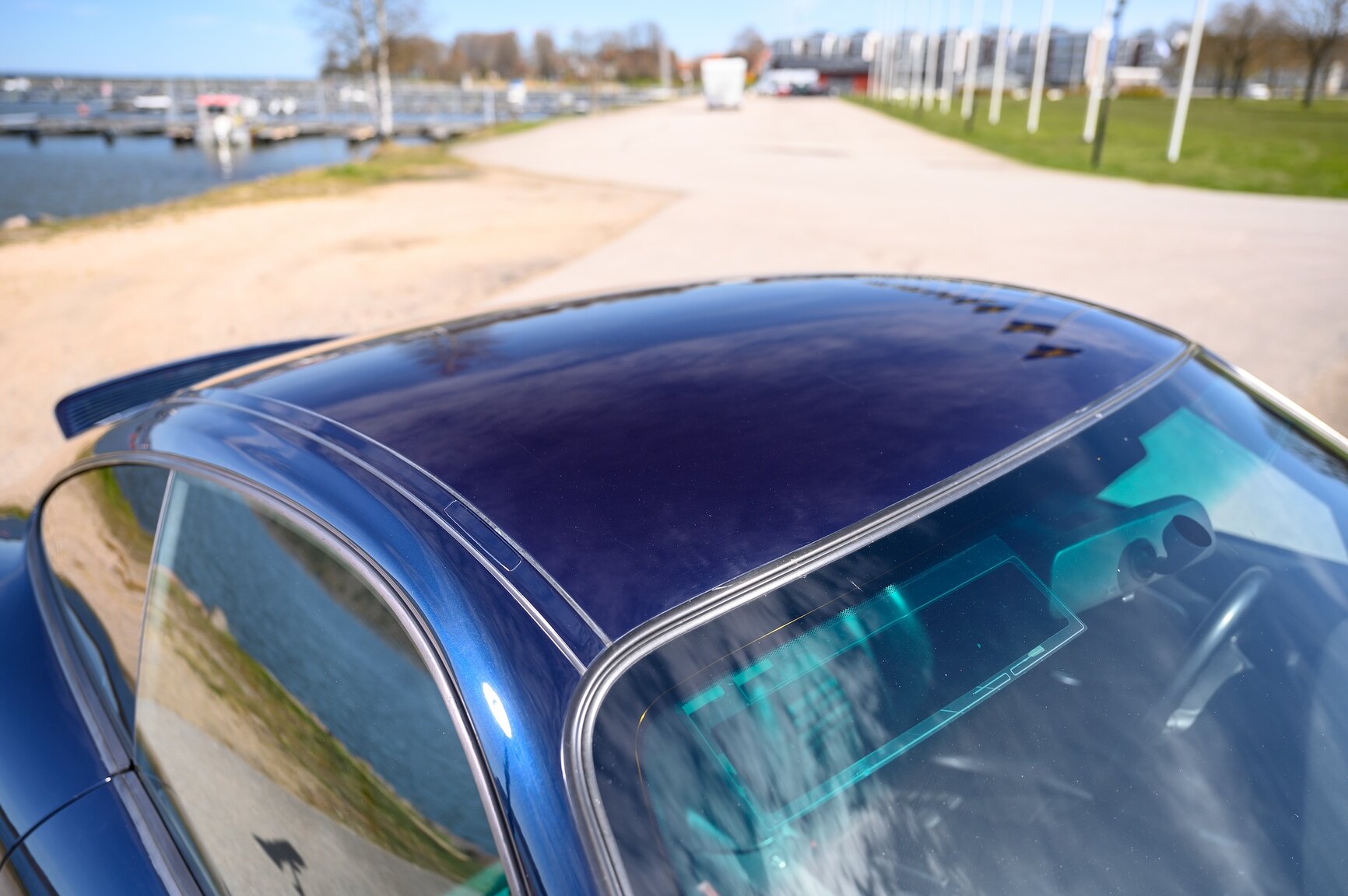 Exteriörbild på 1999 Porsche 911 Carrera