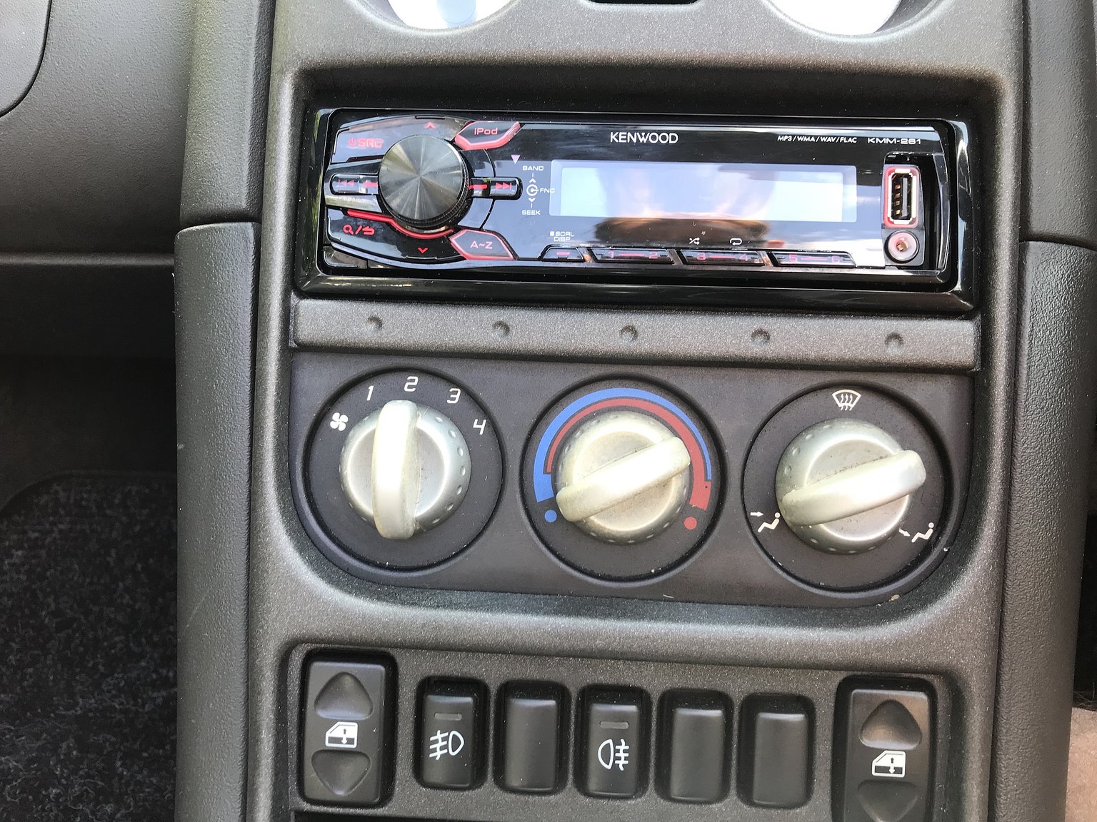 Interior image of 2003 MG TF 135 1.8