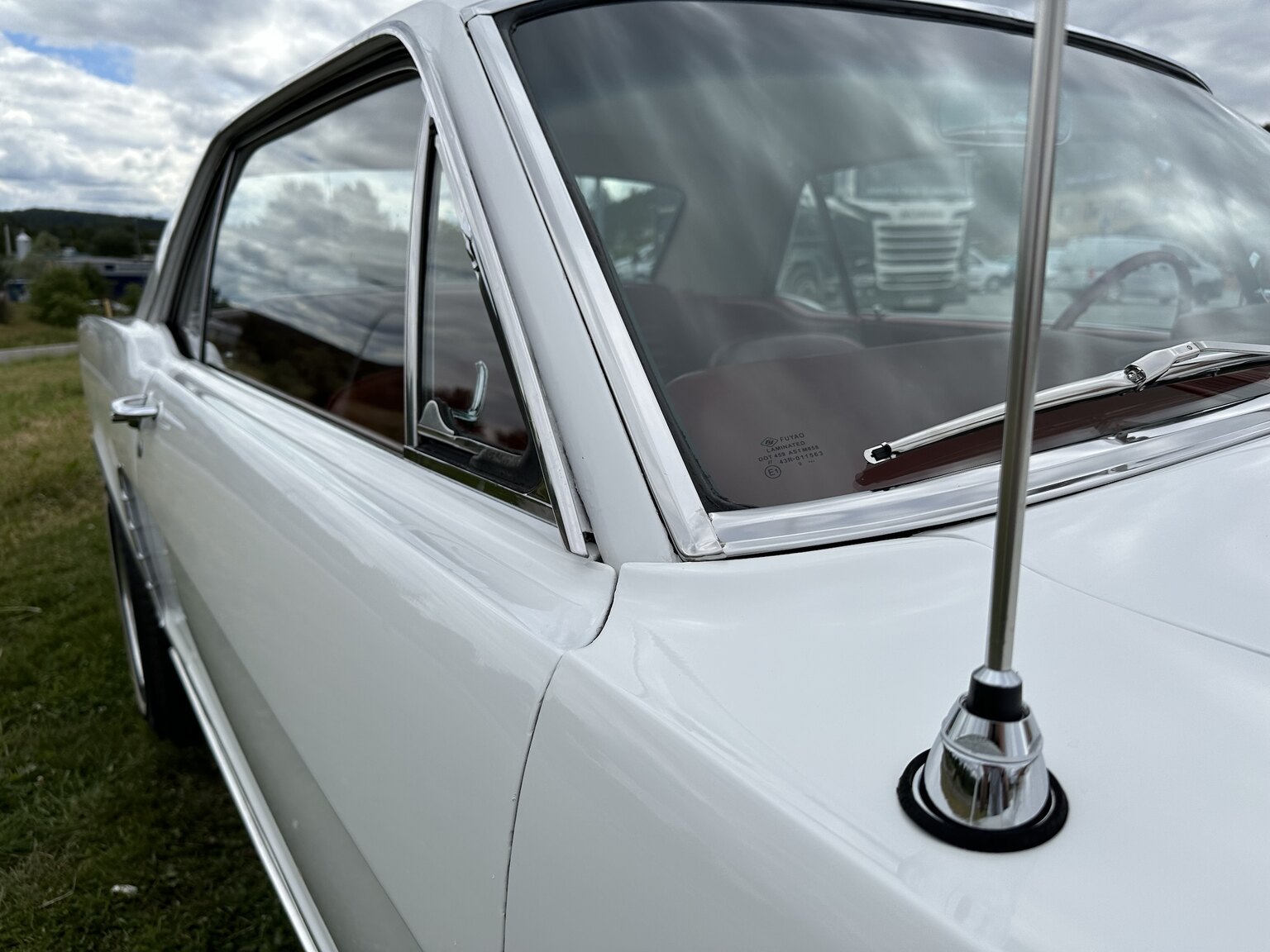 Exteriörbild på 1965 Ford Mustang HT