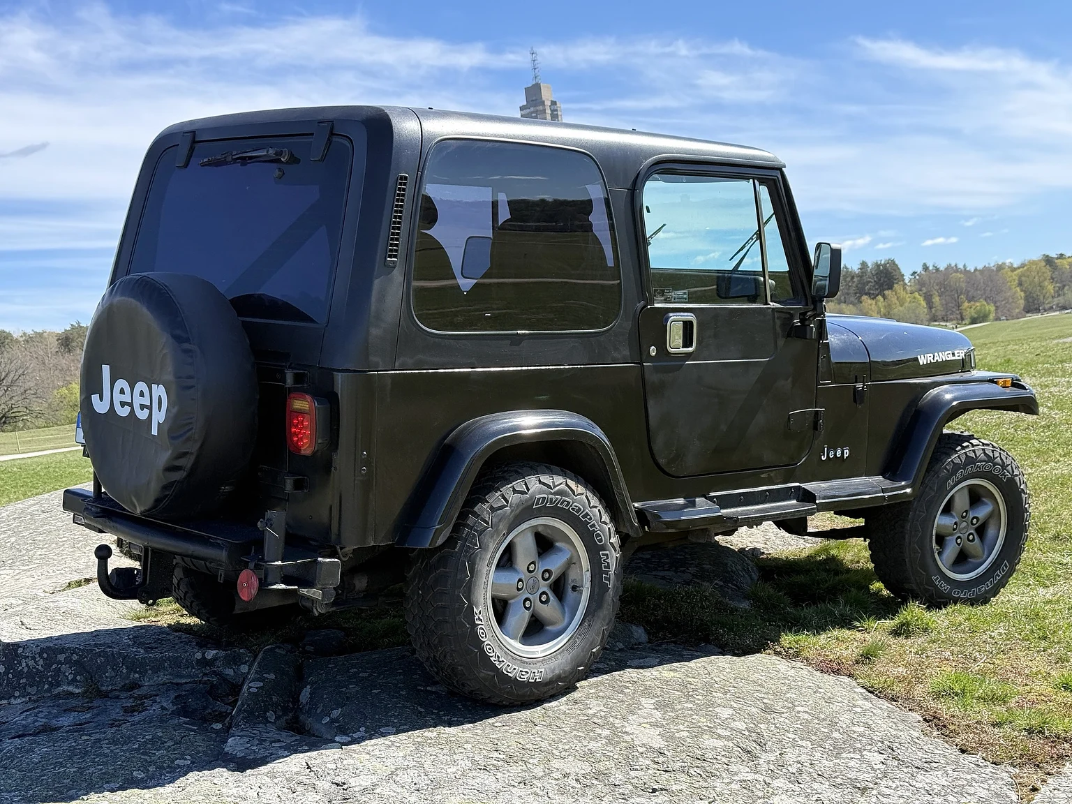 Exteriörbild på 1990 Jeep Wrangler Islander (5)