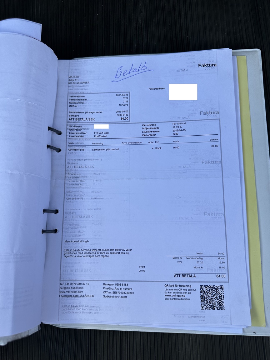 Documentation for 1966 Mercedes-Benz 200 D "Heckflosse"
