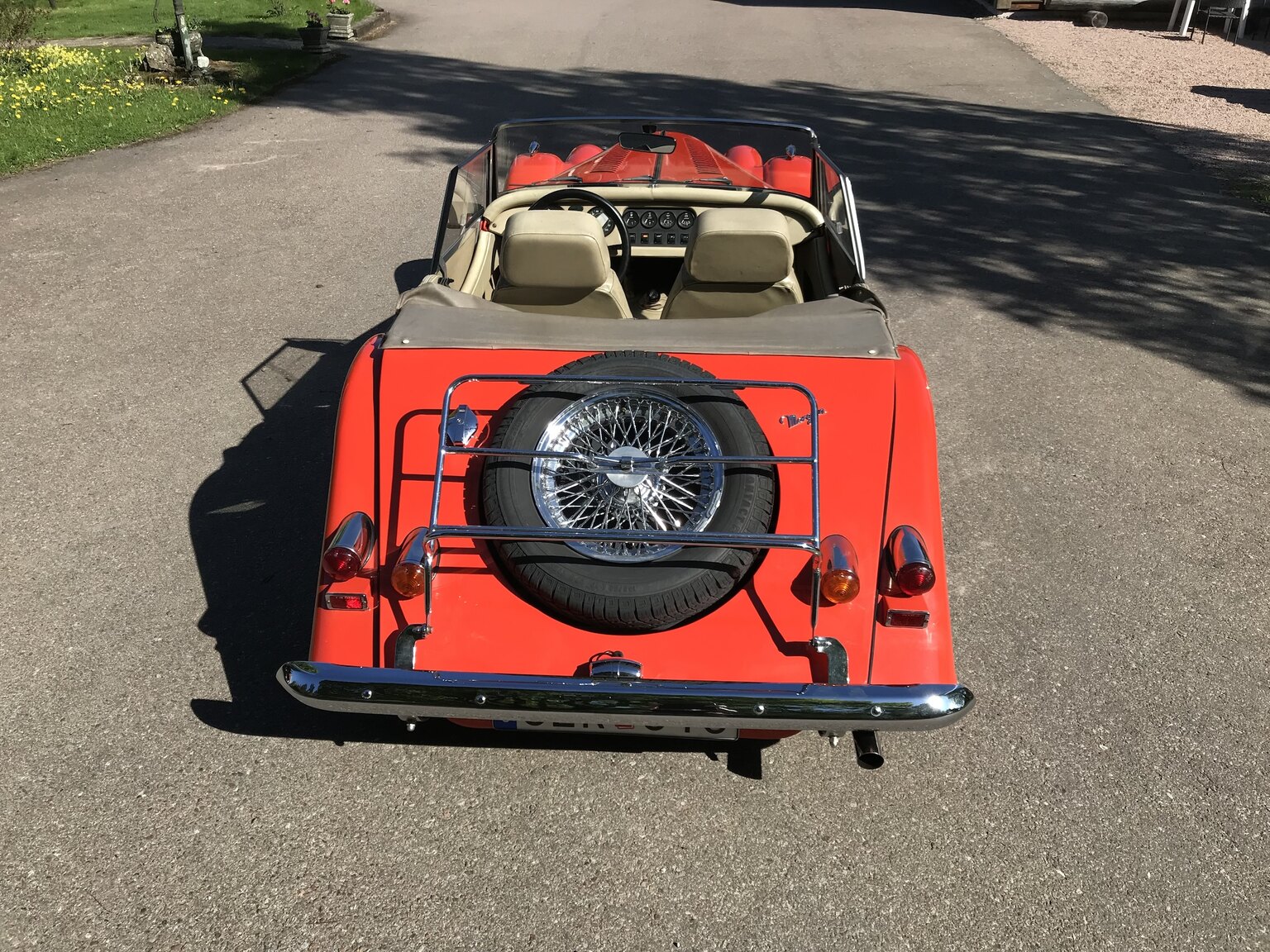Exterior image of 1983 Morgan 4/4