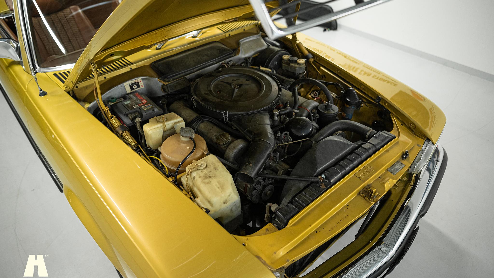 Image of 1975 Mercedes SL 350 mechanics