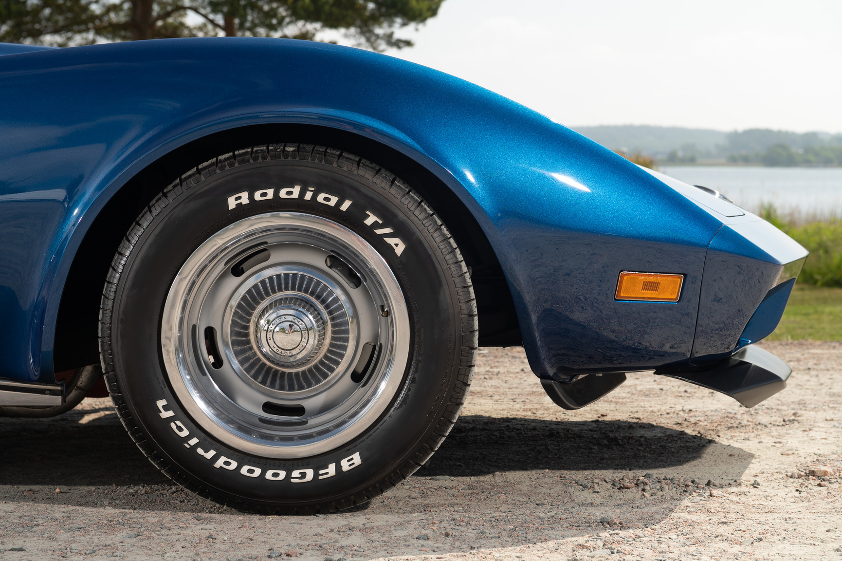 Aussenfoto 1973 Corvette C3 Stingray (47)