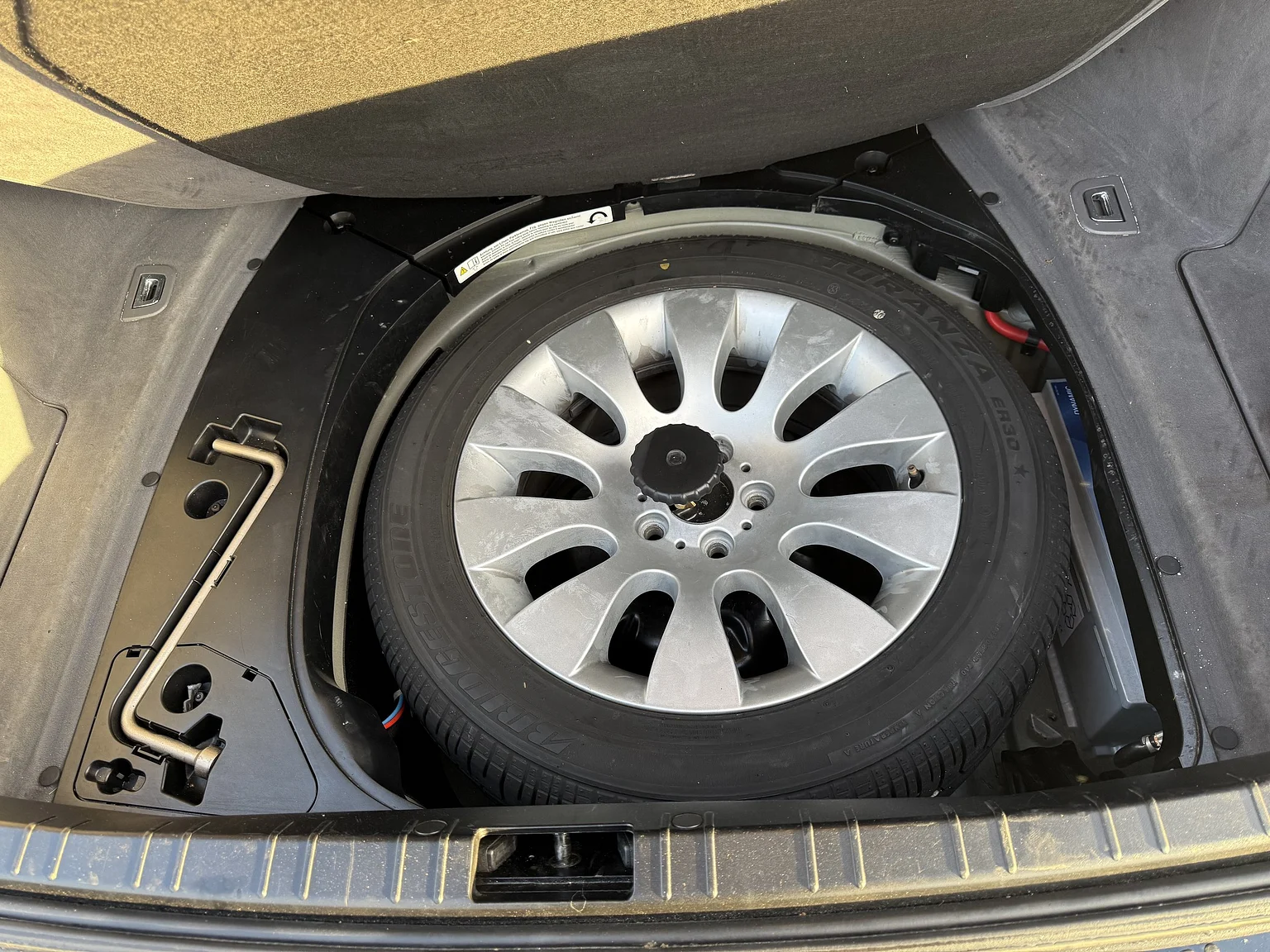 Innenraumfoto von 2003 BMW 760i (25)