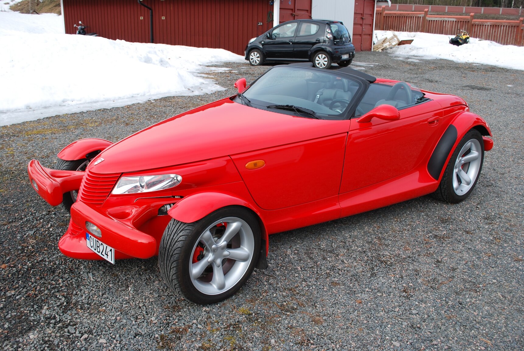Exterior image of 1999 Plymouth Prowler