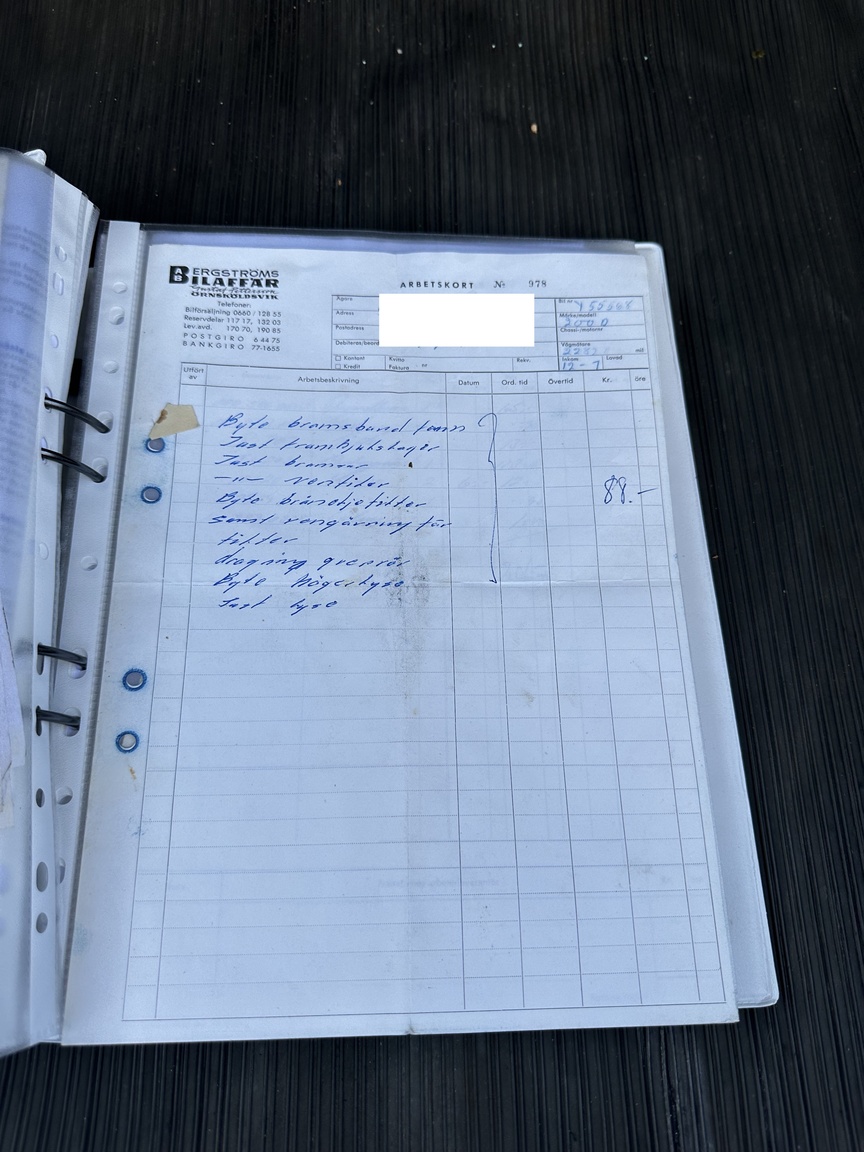 Documentation for 1966 Mercedes-Benz 200 D "Heckflosse"
